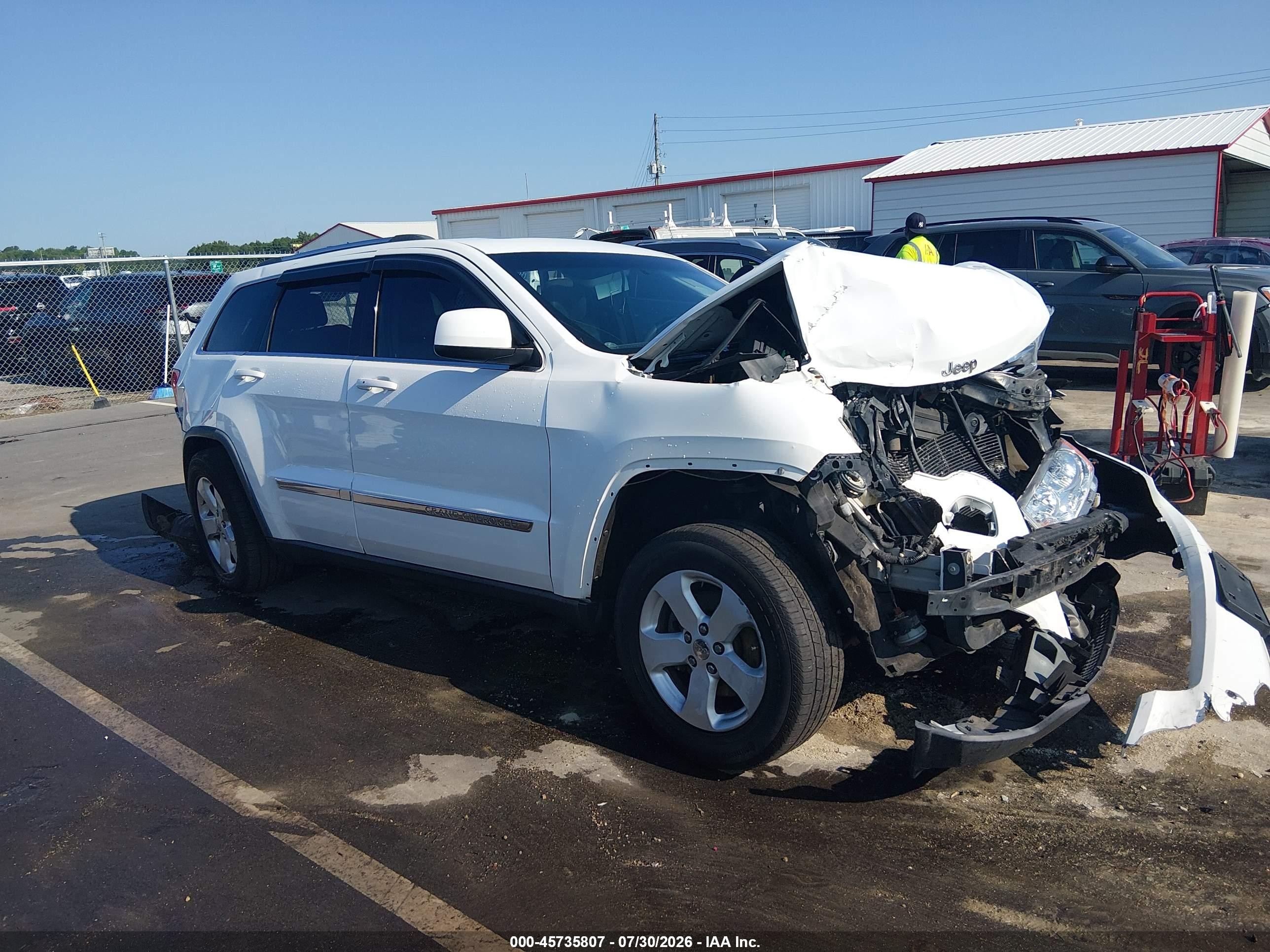2013 Jeep Grand Cherokee Laredo Белый vin: 1C4RJFAG8DC548772