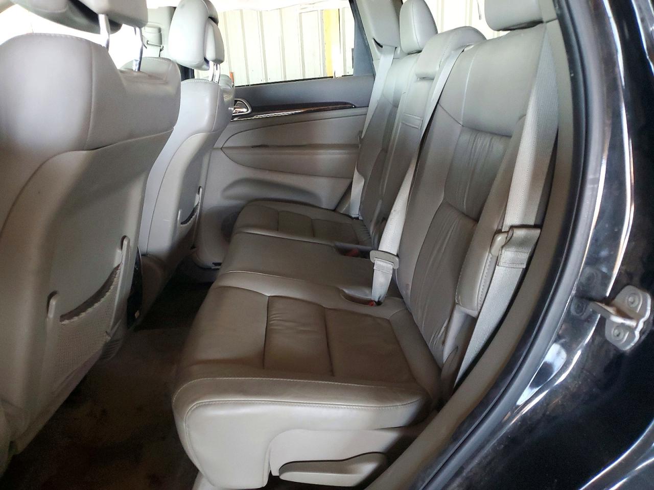 2013 Jeep Grand Cherokee Laredo Black vin: 1C4RJFAG8DC604225
