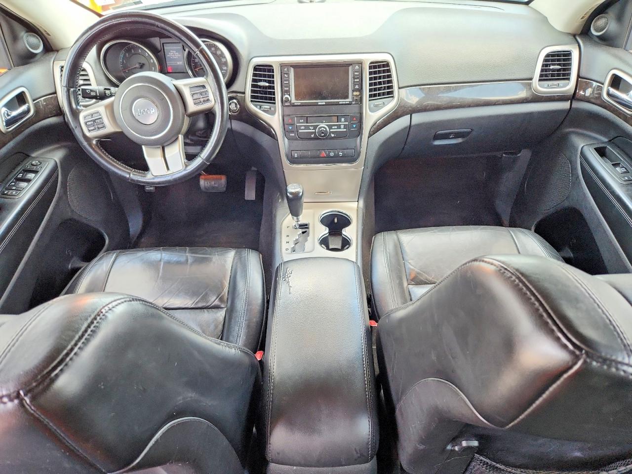 2013 Jeep Grand Cherokee Laredo Белый vin: 1C4RJFAG8DC642232
