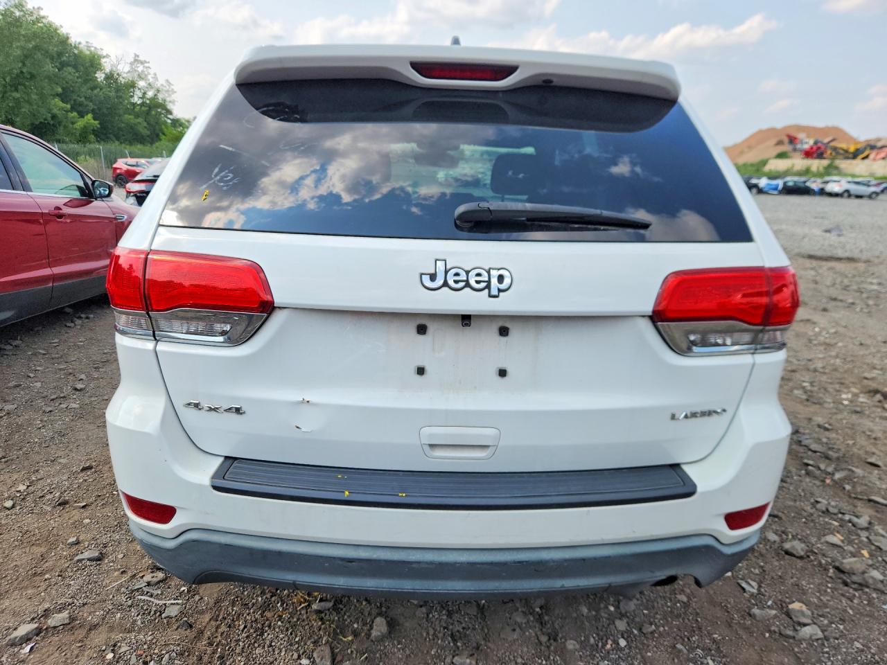 2014 Jeep Grand Cherokee Laredo White vin: 1C4RJFAG8EC110142