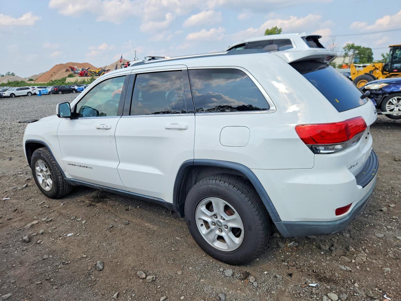 2014 Jeep Grand Cherokee Laredo White vin: 1C4RJFAG8EC110142
