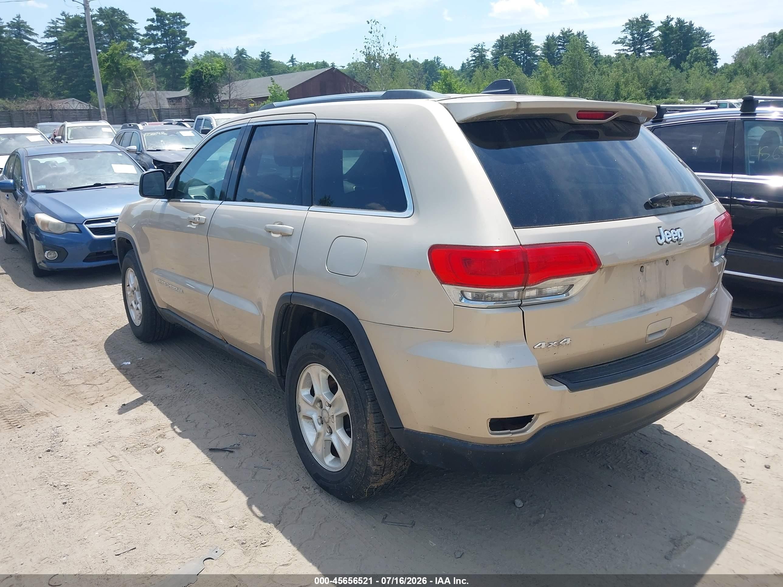 2014 Jeep Grand Cherokee Laredo Gold vin: 1C4RJFAG8EC119777