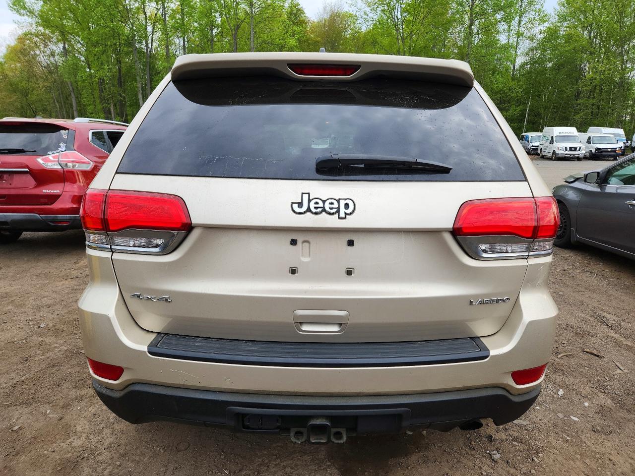 2014 Jeep Grand Cherokee Laredo Gold vin: 1C4RJFAG8EC179316
