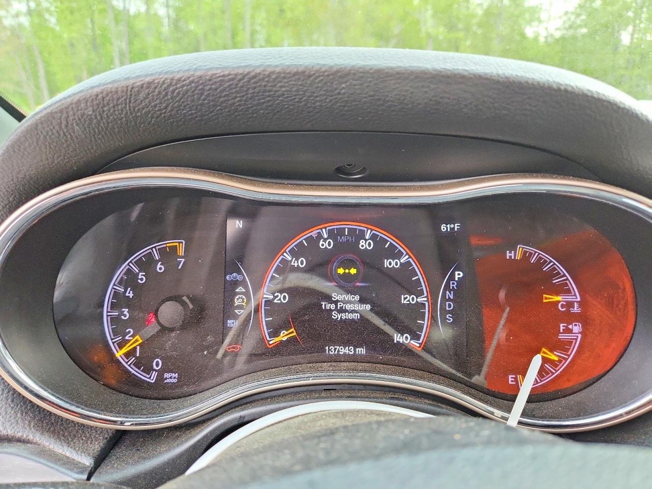 2014 Jeep Grand Cherokee Laredo Gold vin: 1C4RJFAG8EC179316