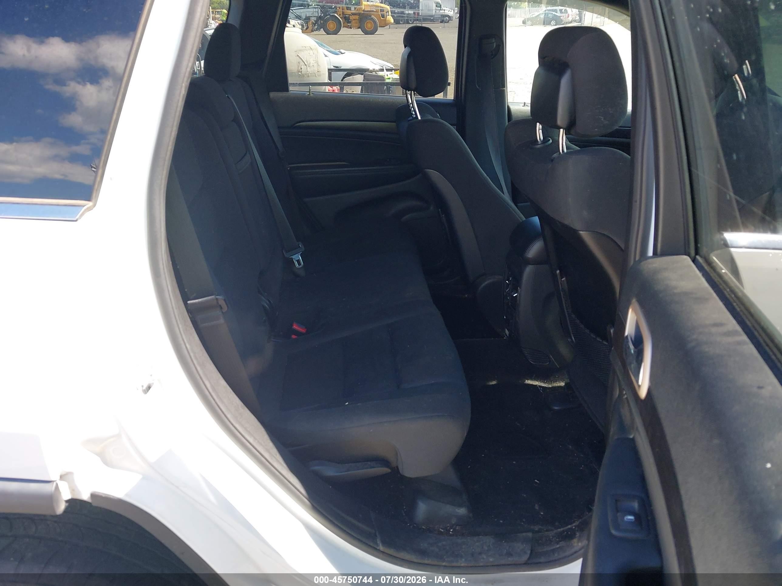 2014 Jeep Grand Cherokee Laredo White vin: 1C4RJFAG8EC232192