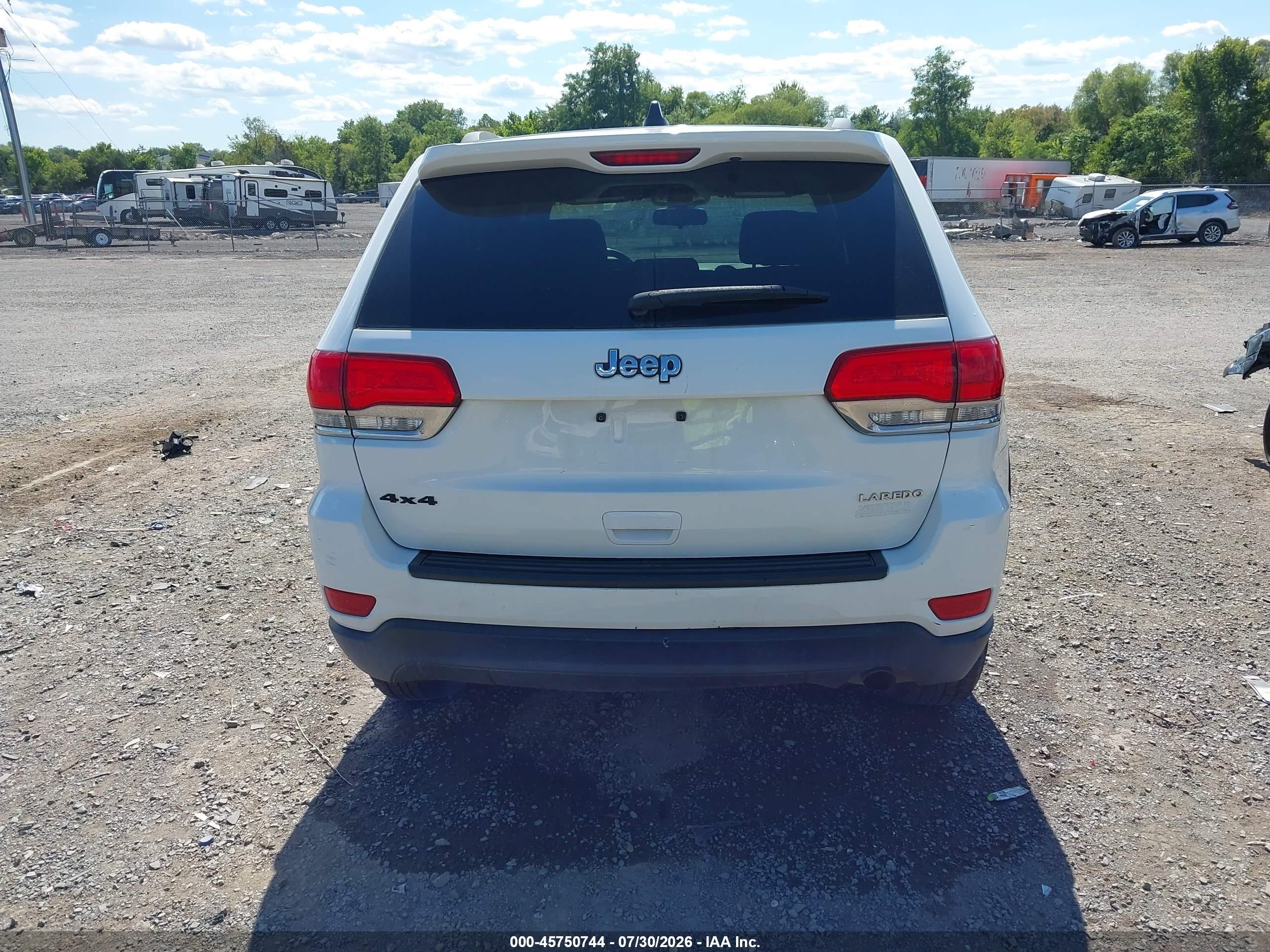 2014 Jeep Grand Cherokee Laredo White vin: 1C4RJFAG8EC232192