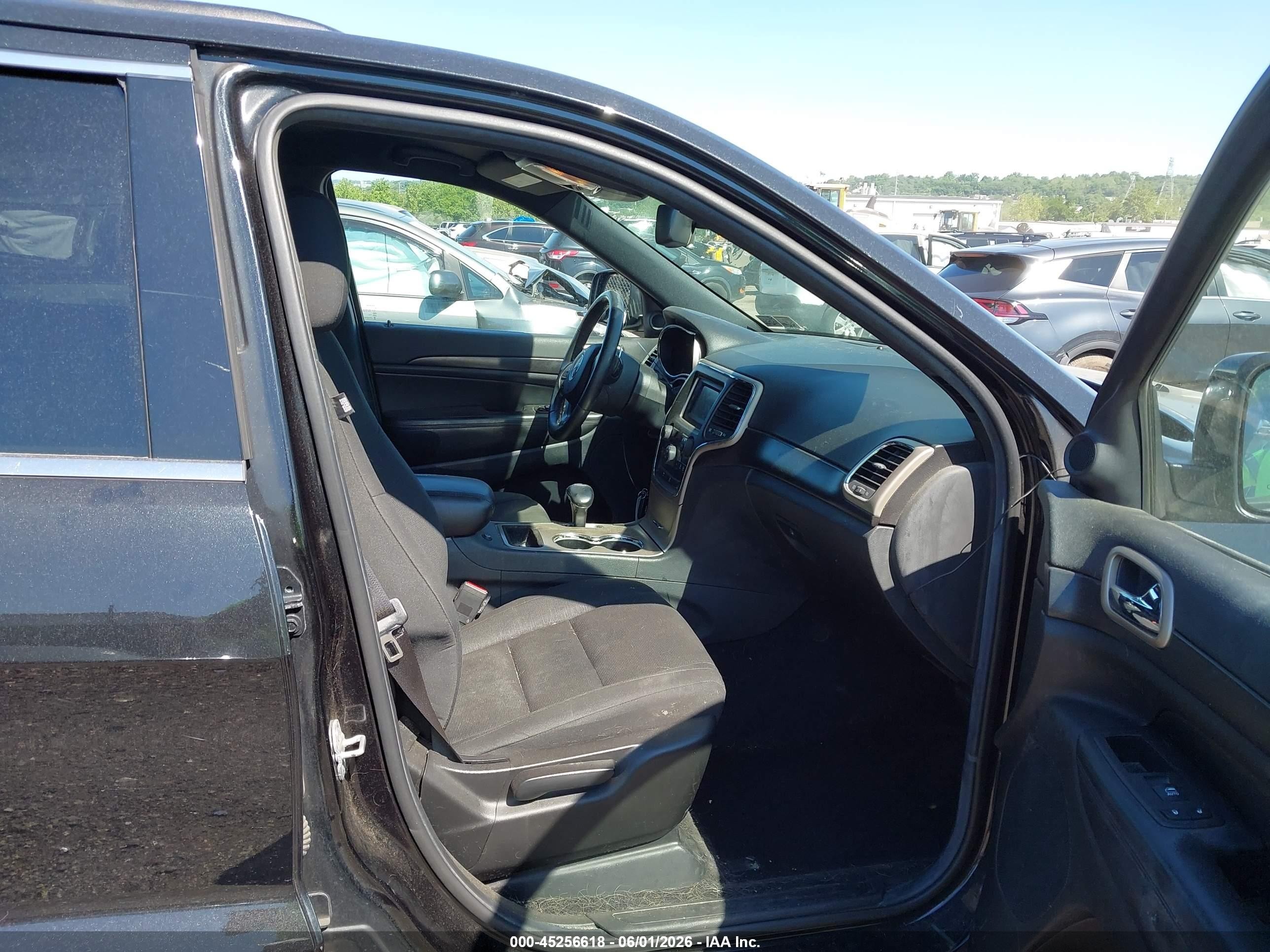 2014 Jeep Grand Cherokee Laredo Black vin: 1C4RJFAG8EC255391