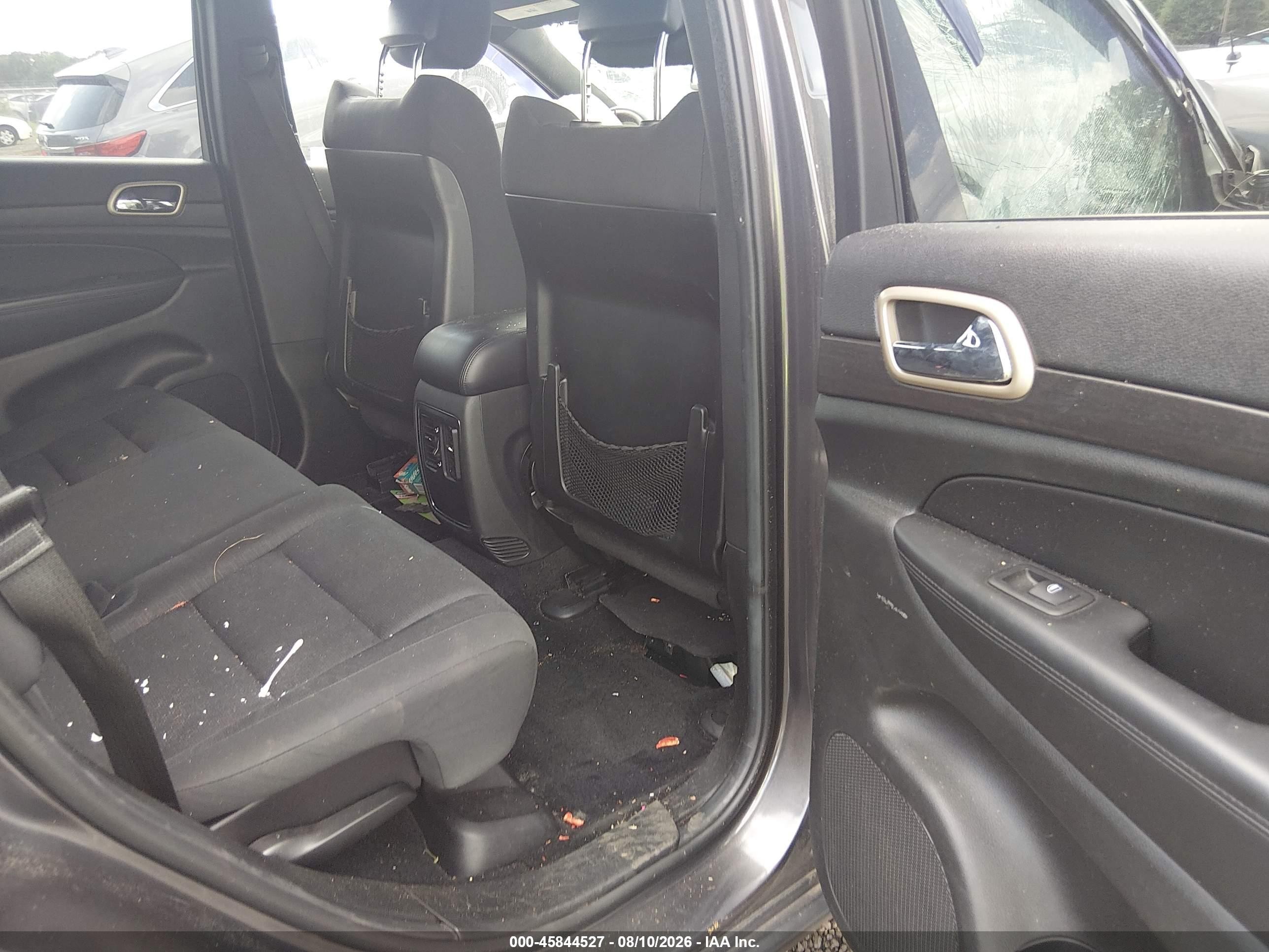 2014 Jeep Grand Cherokee Laredo Gray vin: 1C4RJFAG8EC270067