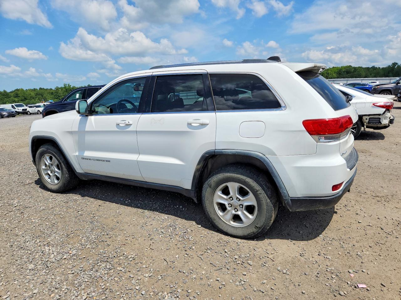 2014 Jeep Grand Cherokee Laredo White vin: 1C4RJFAG8EC333555