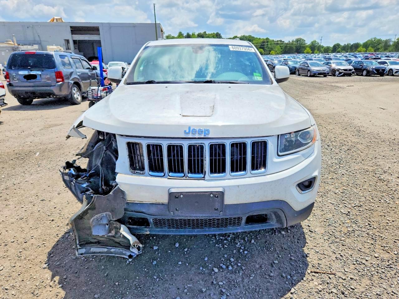 2014 Jeep Grand Cherokee Laredo White vin: 1C4RJFAG8EC333555
