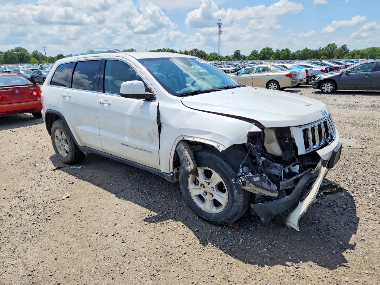 2014 Jeep Grand Cherokee Laredo White vin: 1C4RJFAG8EC333555