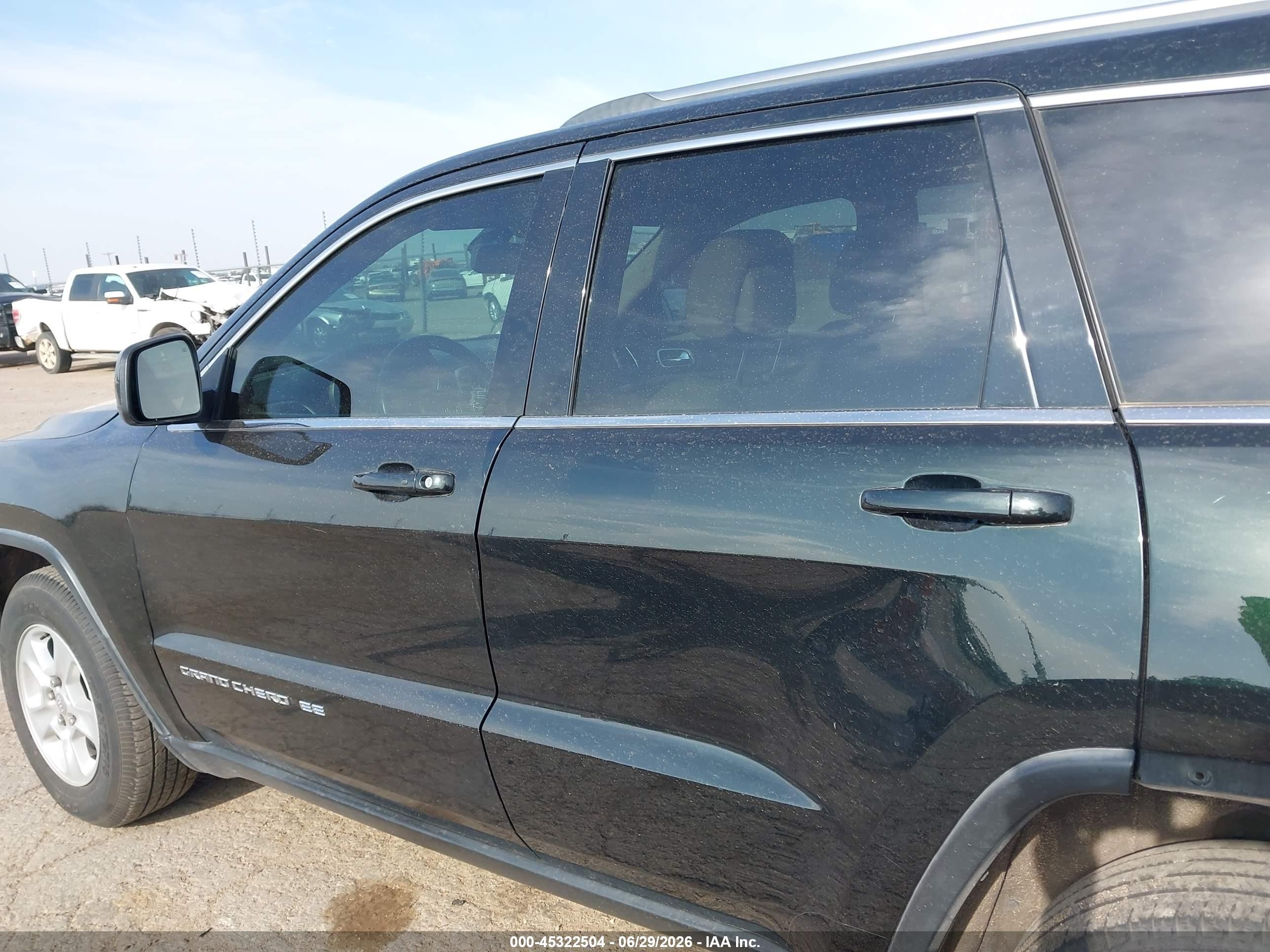 2014 Jeep Grand Cherokee Laredo Black vin: 1C4RJFAG8EC406858