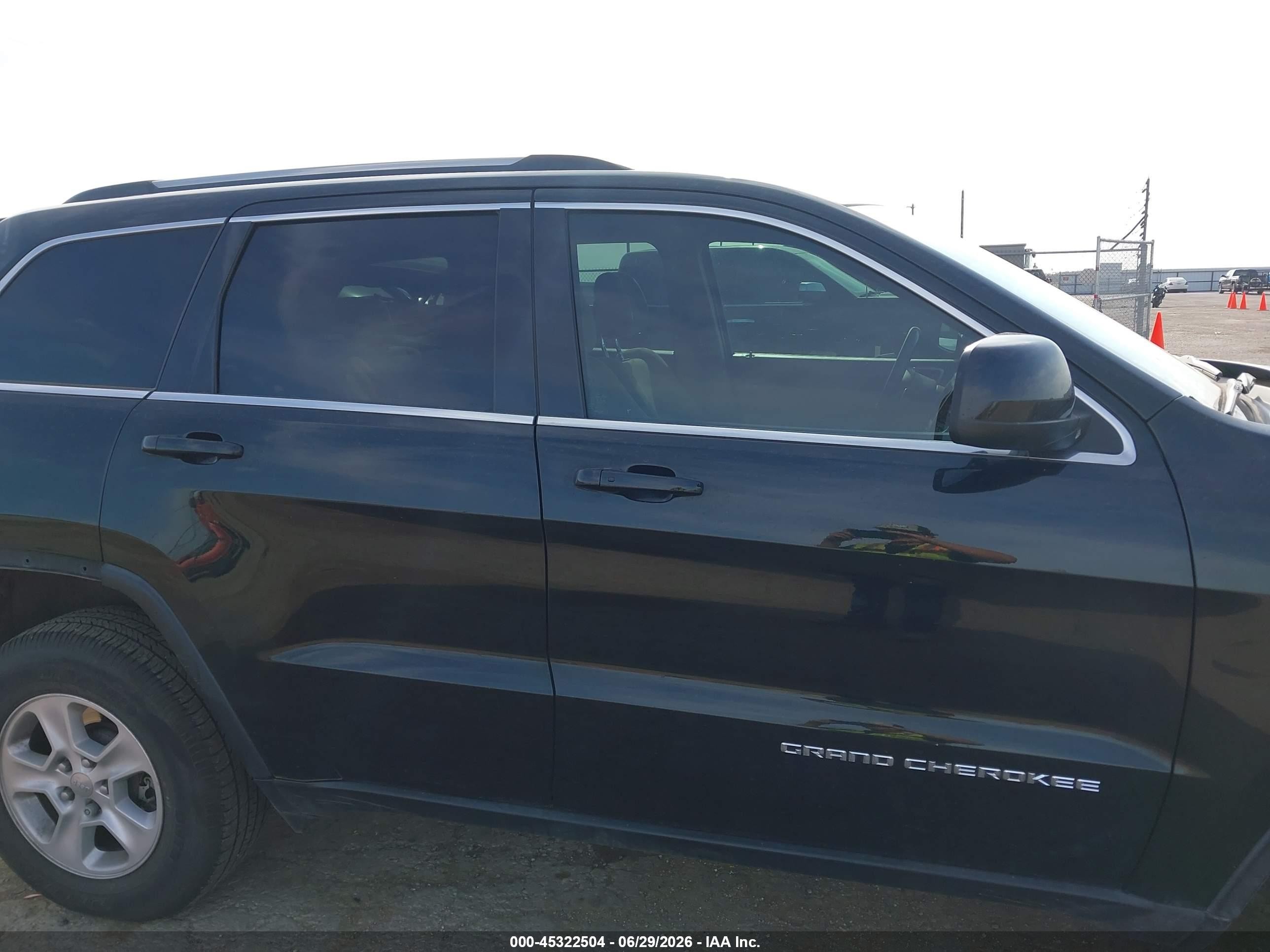 2014 Jeep Grand Cherokee Laredo Black vin: 1C4RJFAG8EC406858