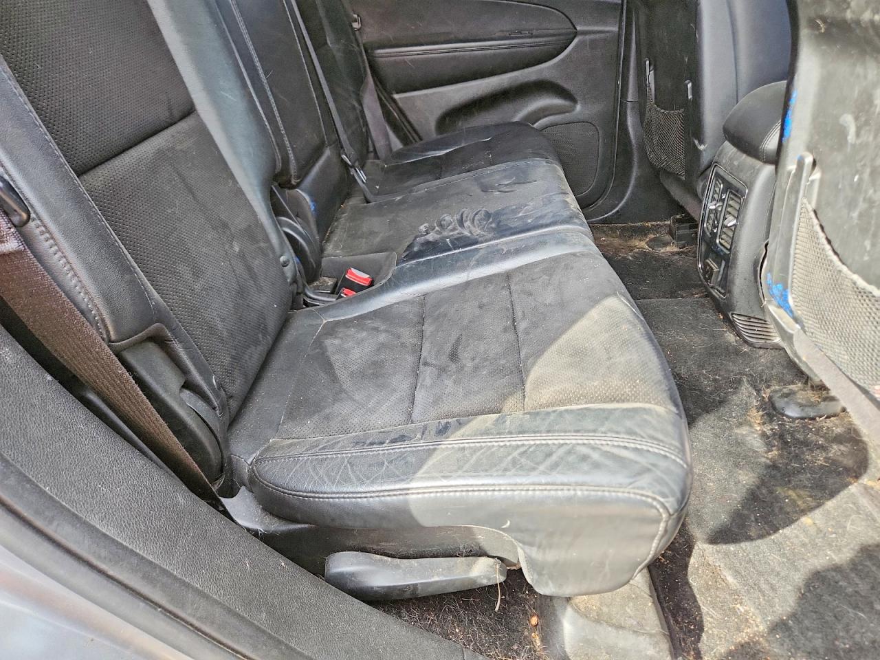 2014 Jeep Grand Cherokee Laredo Silver vin: 1C4RJFAG8EC531908