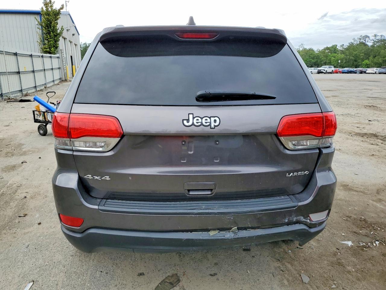 2014 Jeep Grand Cherokee Laredo Gray vin: 1C4RJFAG8EC534453