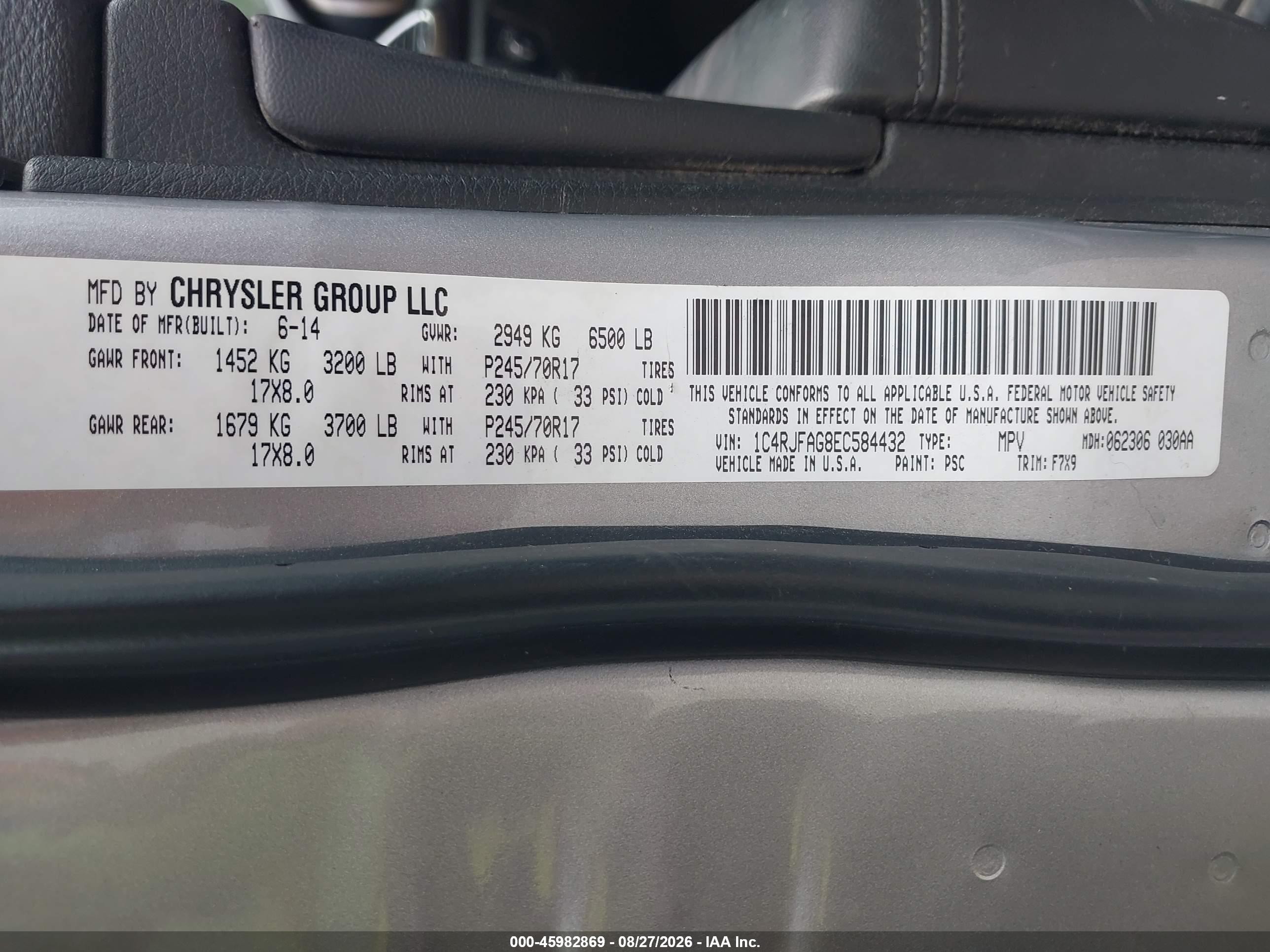 2014 Jeep Grand Cherokee Laredo Silver vin: 1C4RJFAG8EC584432