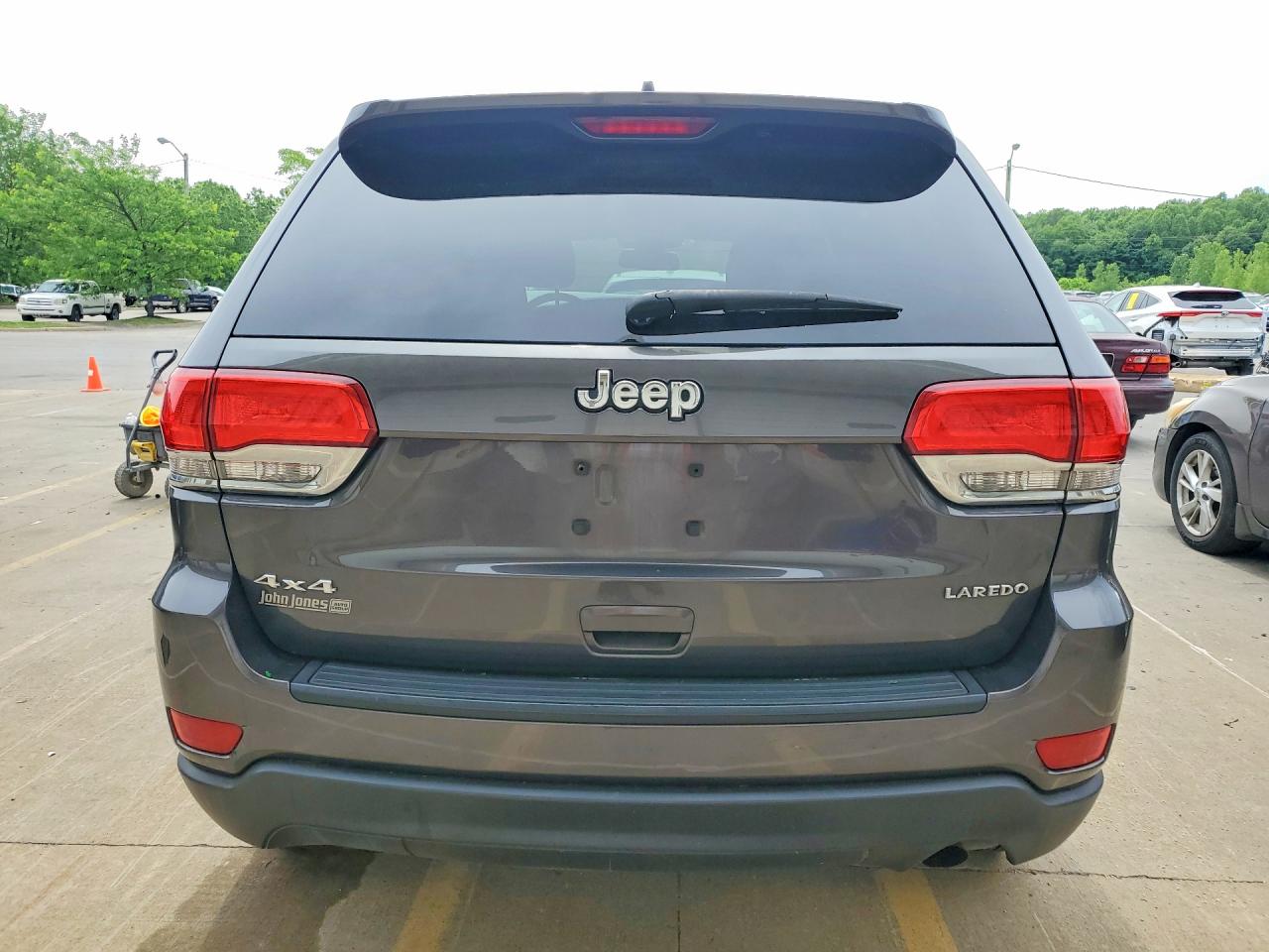 2015 Jeep Grand Cherokee Laredo Charcoal vin: 1C4RJFAG8FC168446