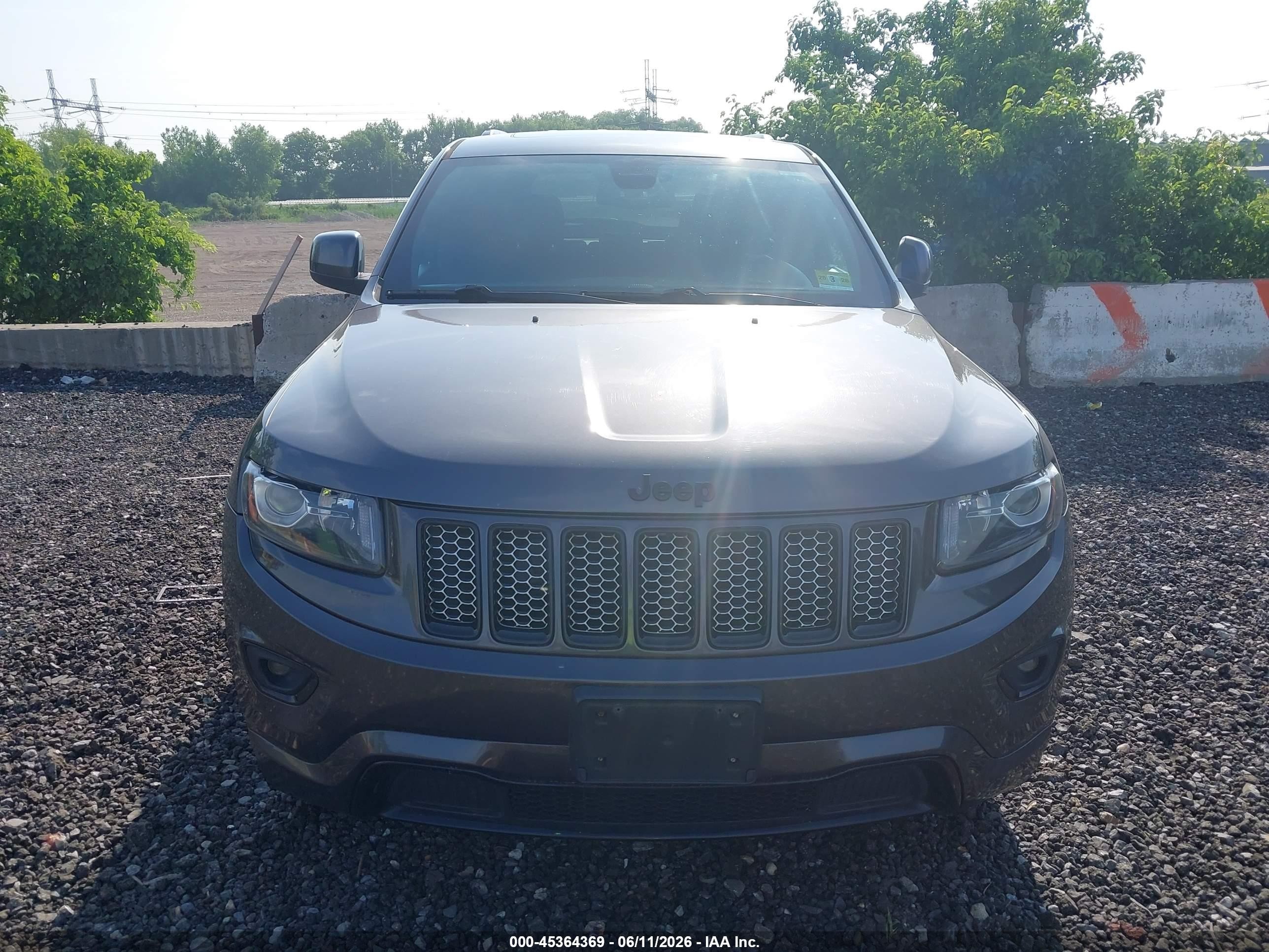 2015 Jeep Grand Cherokee Altitude Gray vin: 1C4RJFAG8FC206242