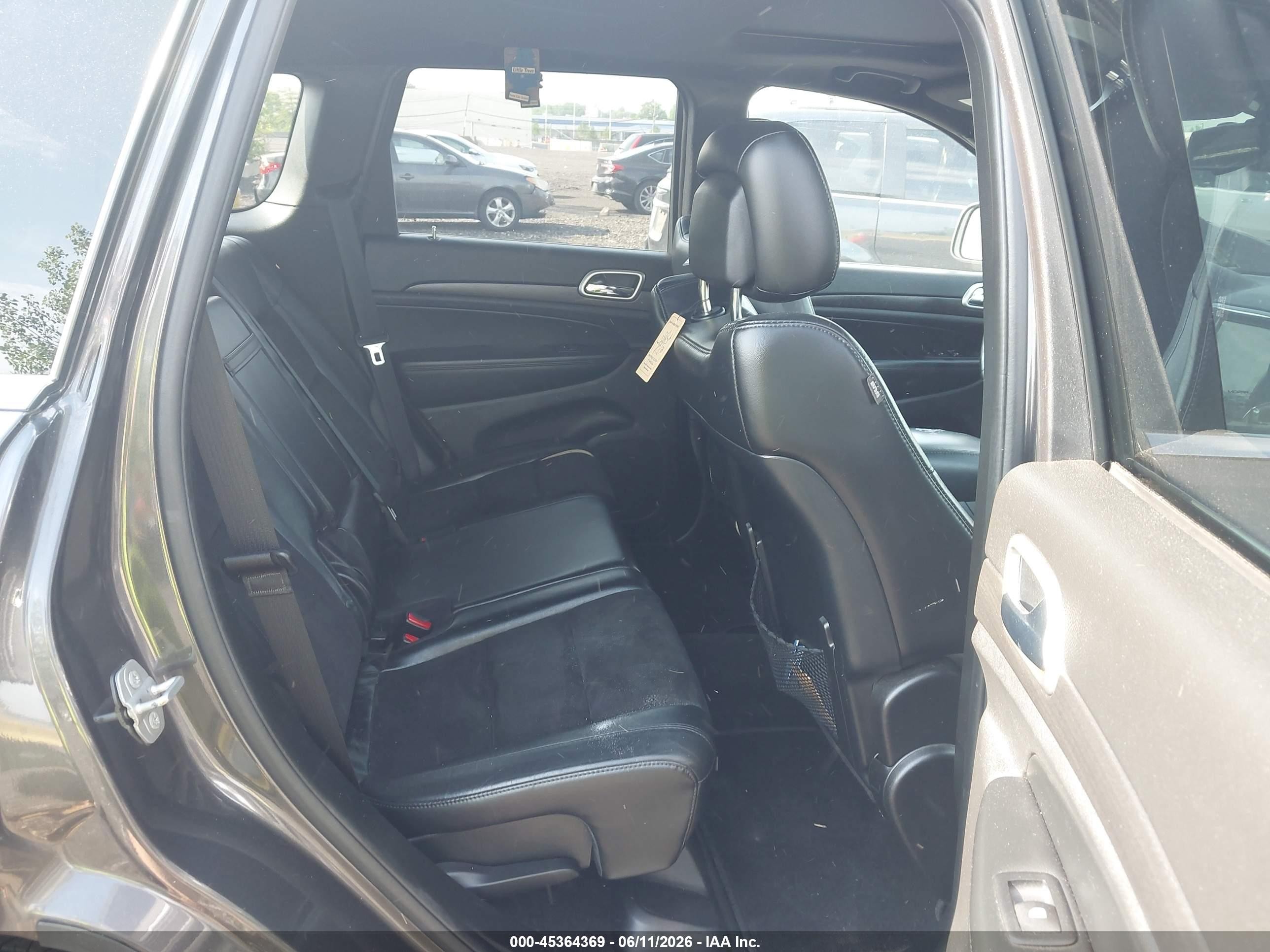 2015 Jeep Grand Cherokee Altitude Gray vin: 1C4RJFAG8FC206242