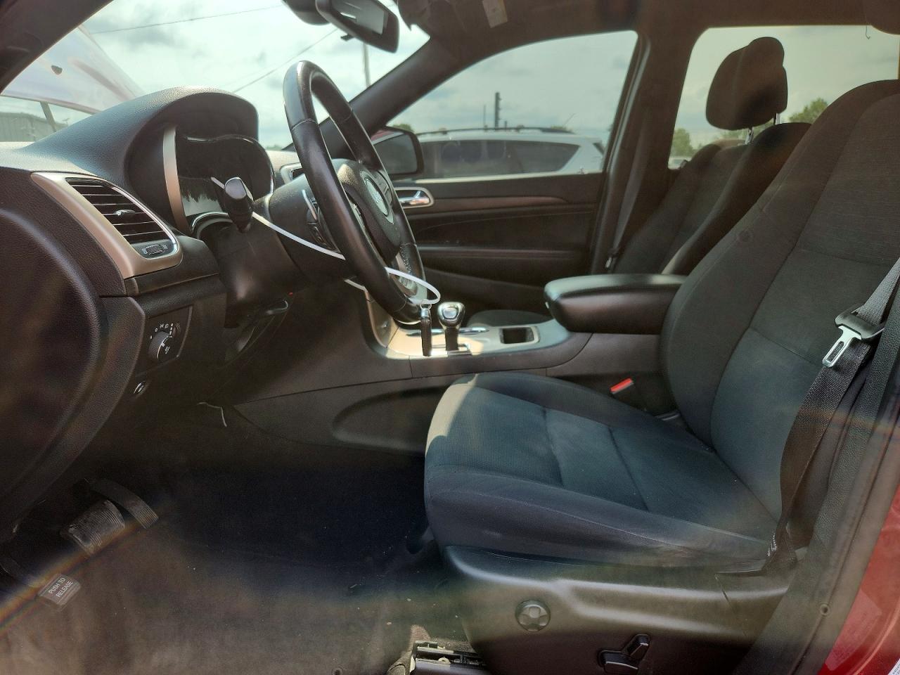 2015 Jeep Grand Cherokee Laredo Красный vin: 1C4RJFAG8FC237118