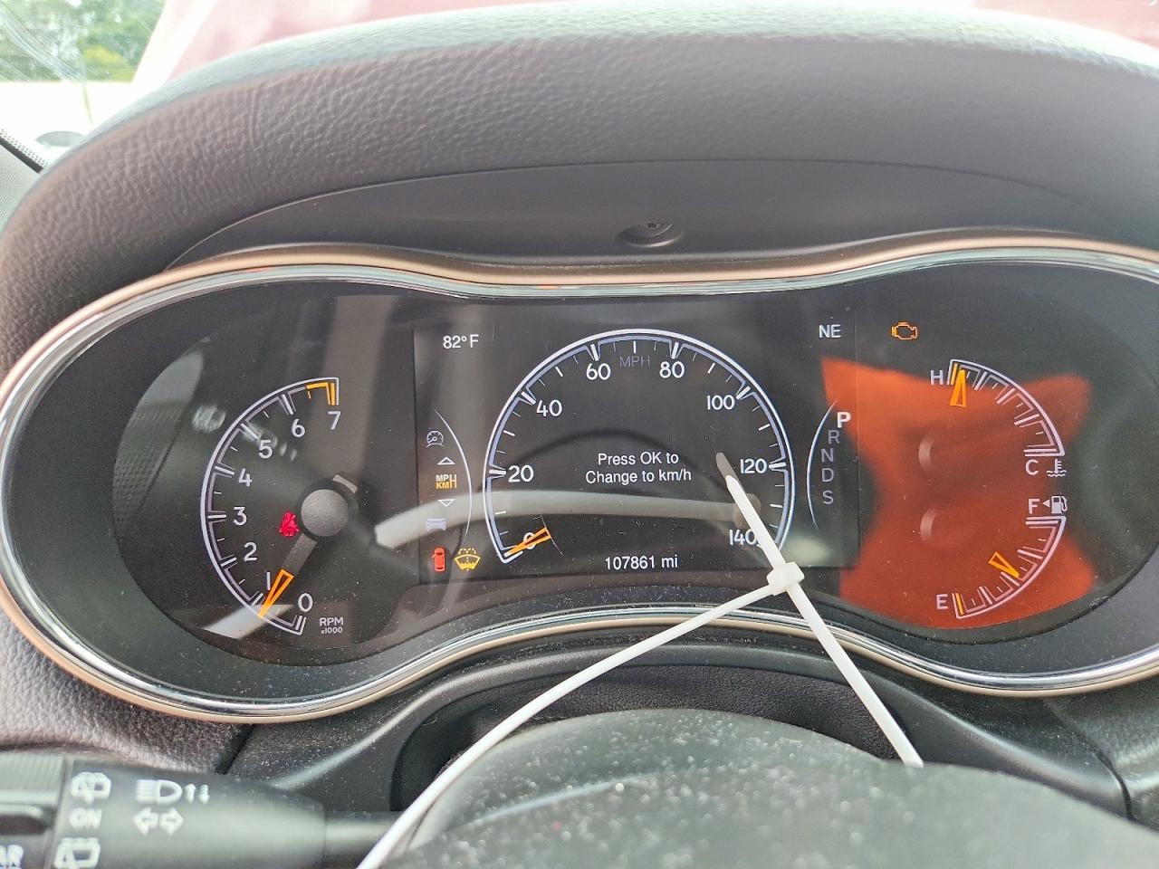 2015 Jeep Grand Cherokee Laredo Красный vin: 1C4RJFAG8FC237118