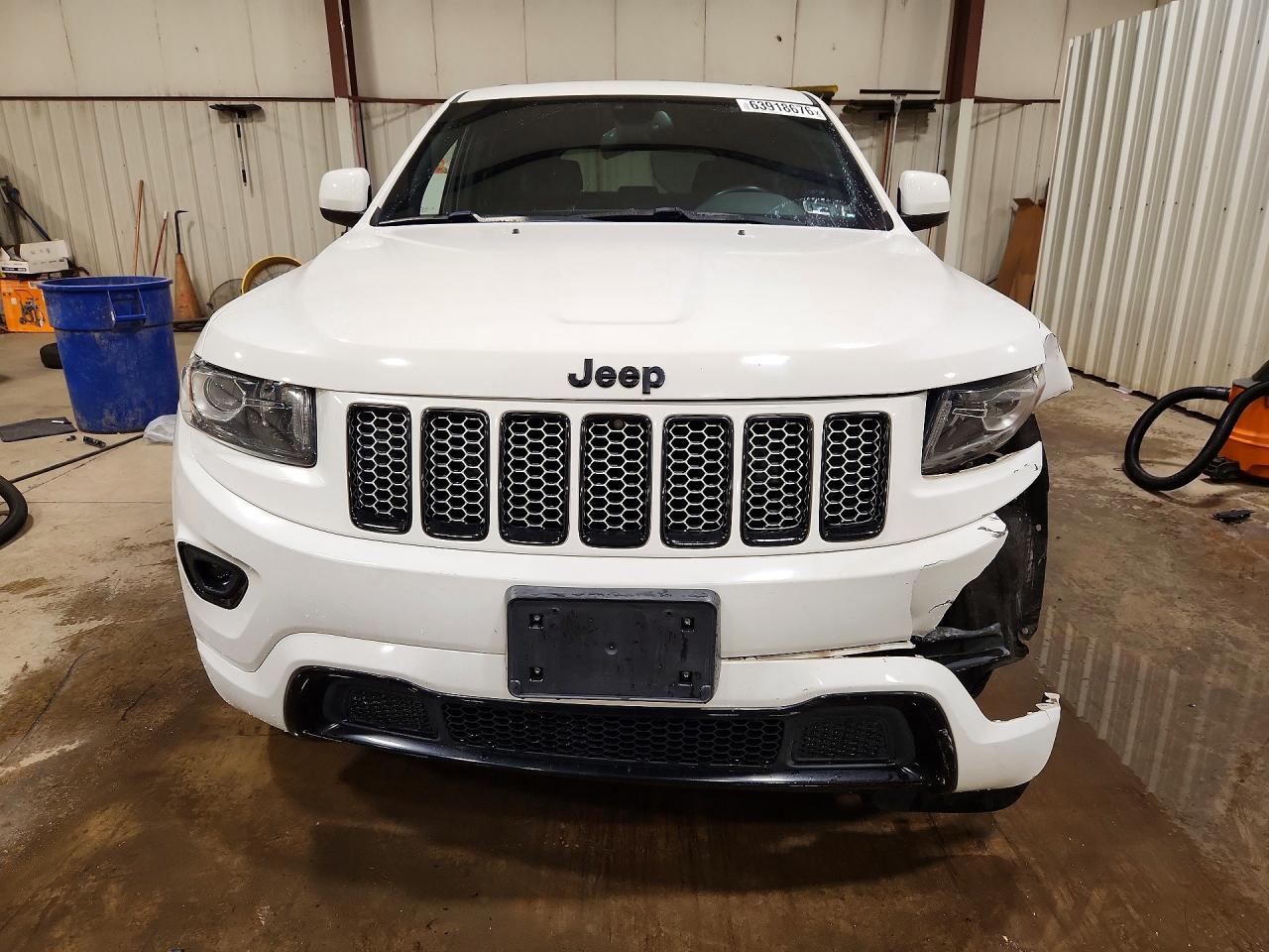 2015 Jeep Grand Cherokee Laredo White vin: 1C4RJFAG8FC660328