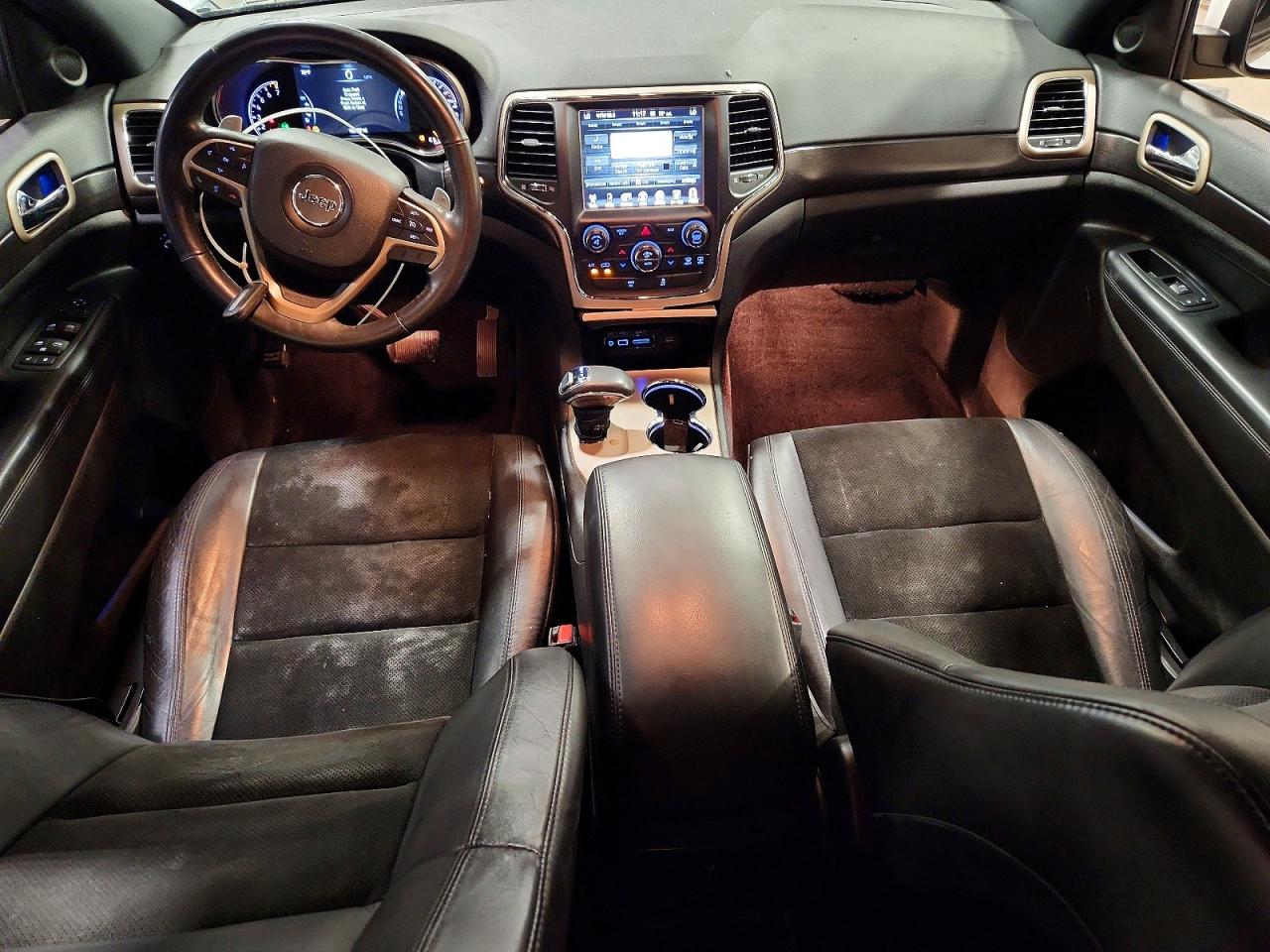 2015 Jeep Grand Cherokee Laredo White vin: 1C4RJFAG8FC660328