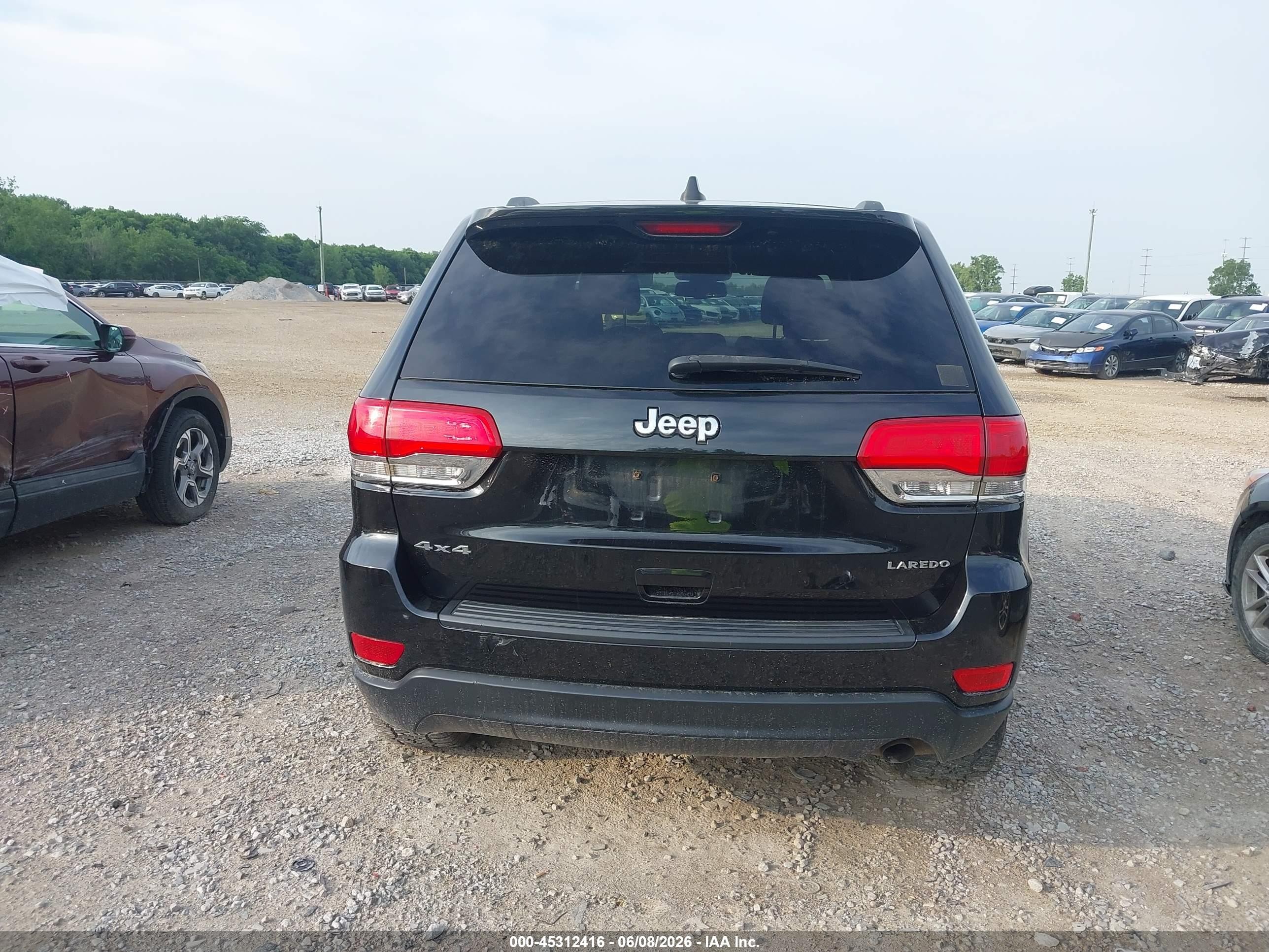 2015 Jeep Grand Cherokee Laredo Black vin: 1C4RJFAG8FC903071