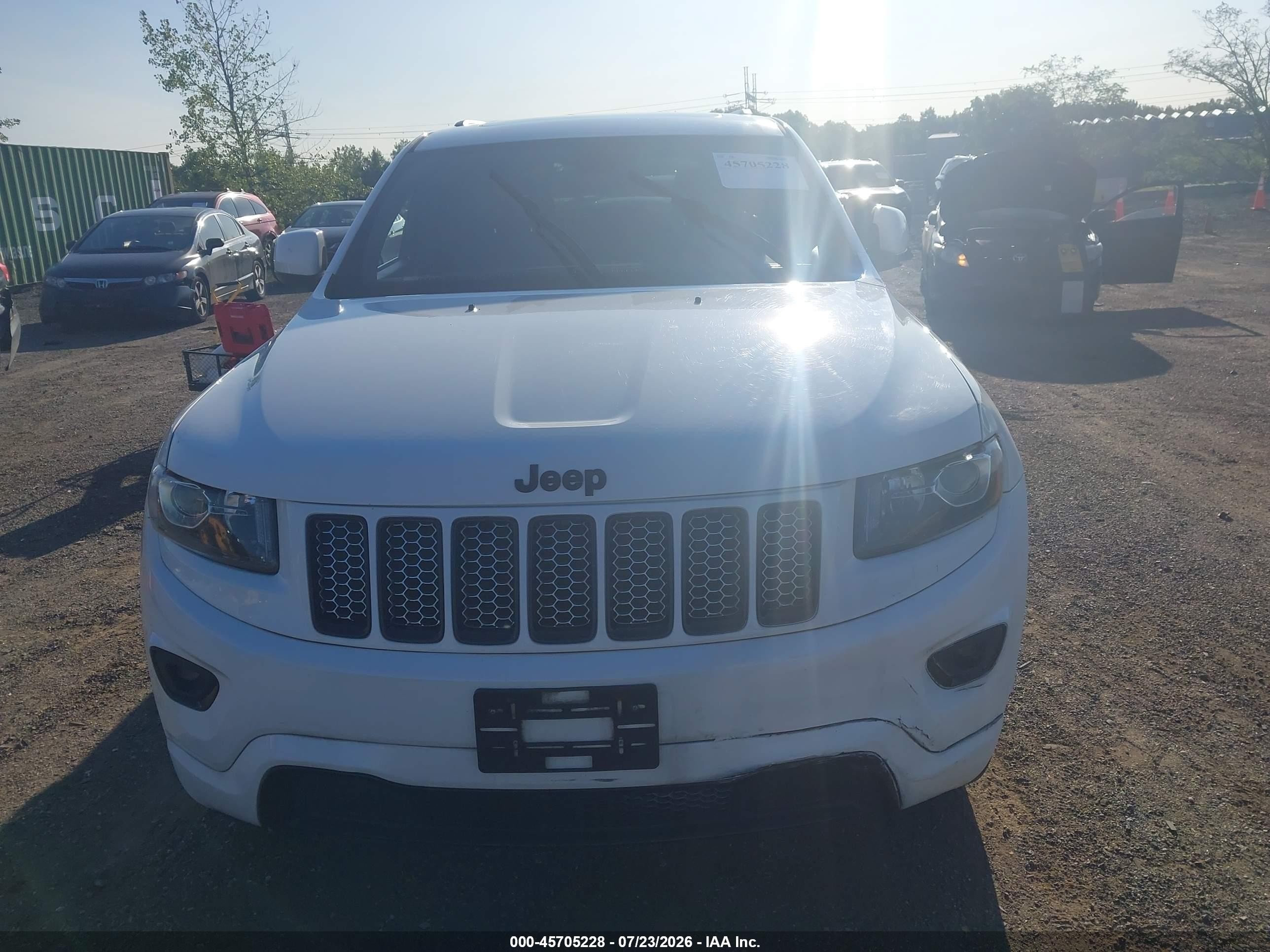 2015 Jeep Grand Cherokee Altitude White vin: 1C4RJFAG8FC941318