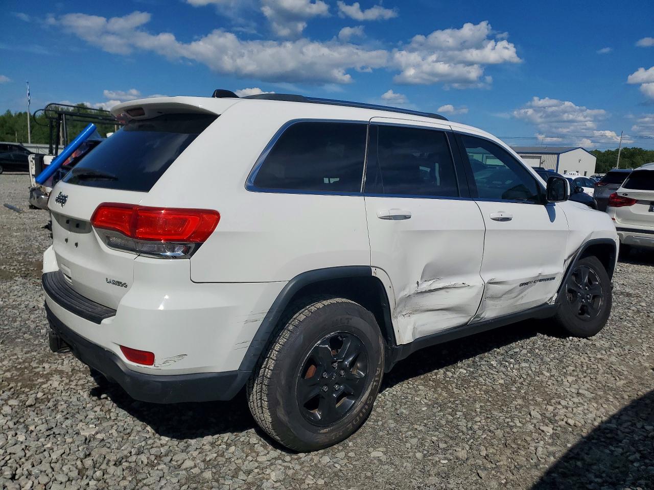 2015 Jeep Grand Cherokee Laredo White vin: 1C4RJFAG8FC949919