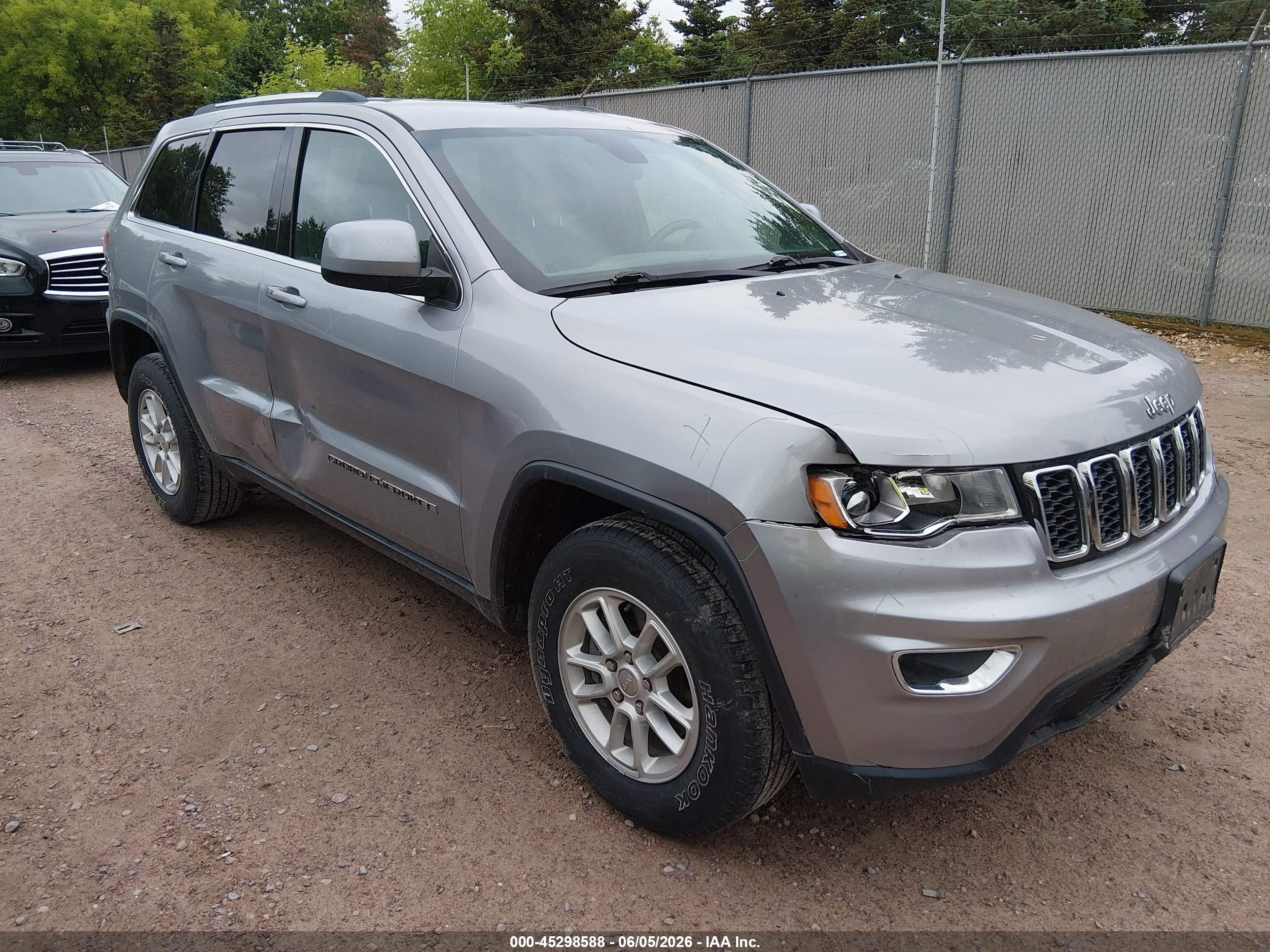 1C4RJFAG8JC373600