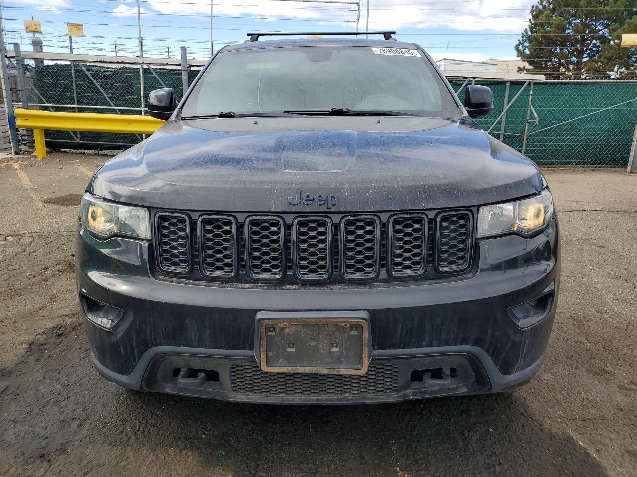 2018 Jeep Grand Cherokee Laredo Черный vin: 1C4RJFAG8JC466441
