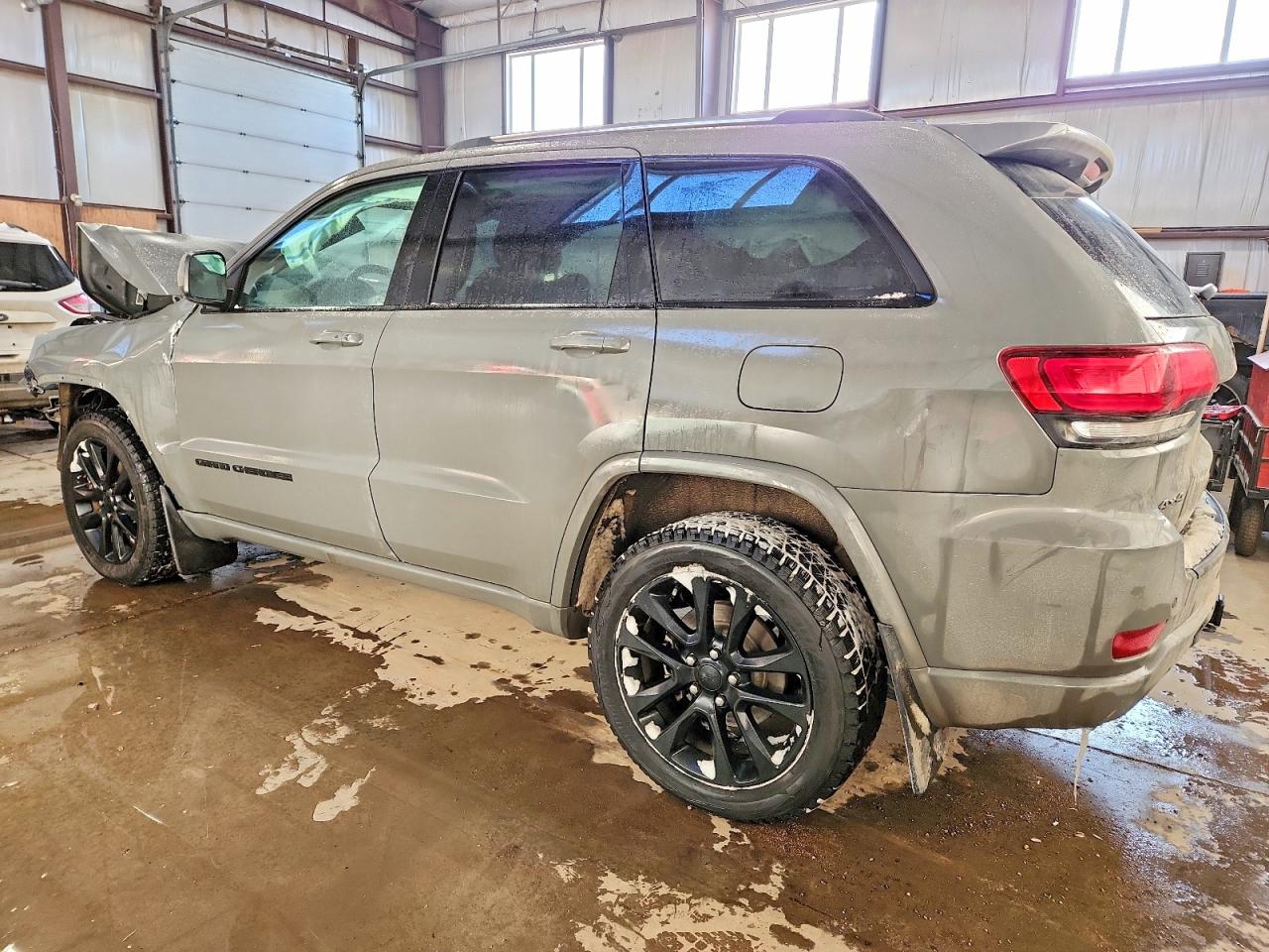 2019 Jeep Grand Cherokee Laredo Серый vin: 1C4RJFAG8KC825661