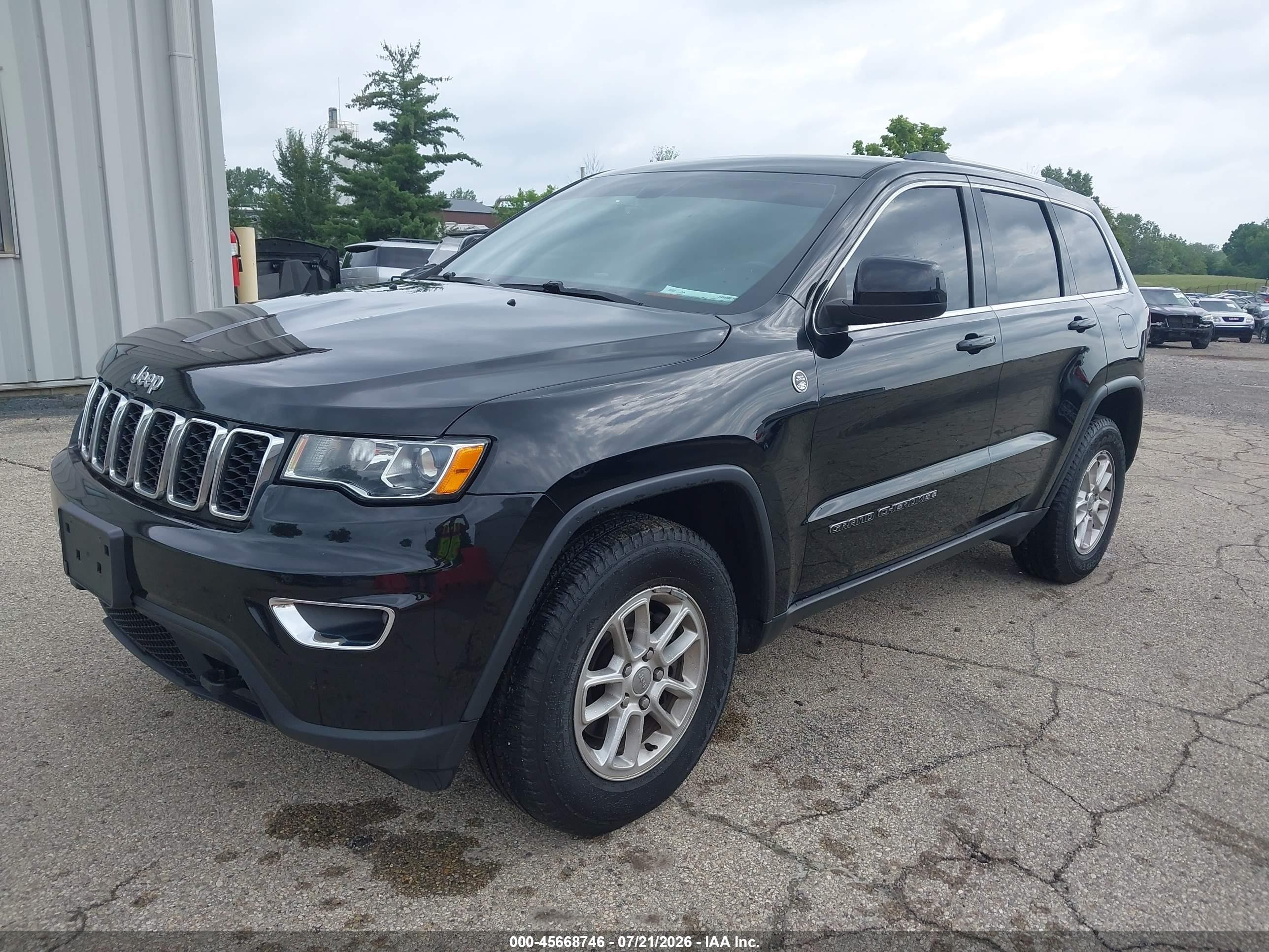 2020 Jeep Grand Cherokee Laredo E 4x4 Black vin: 1C4RJFAG8LC193861
