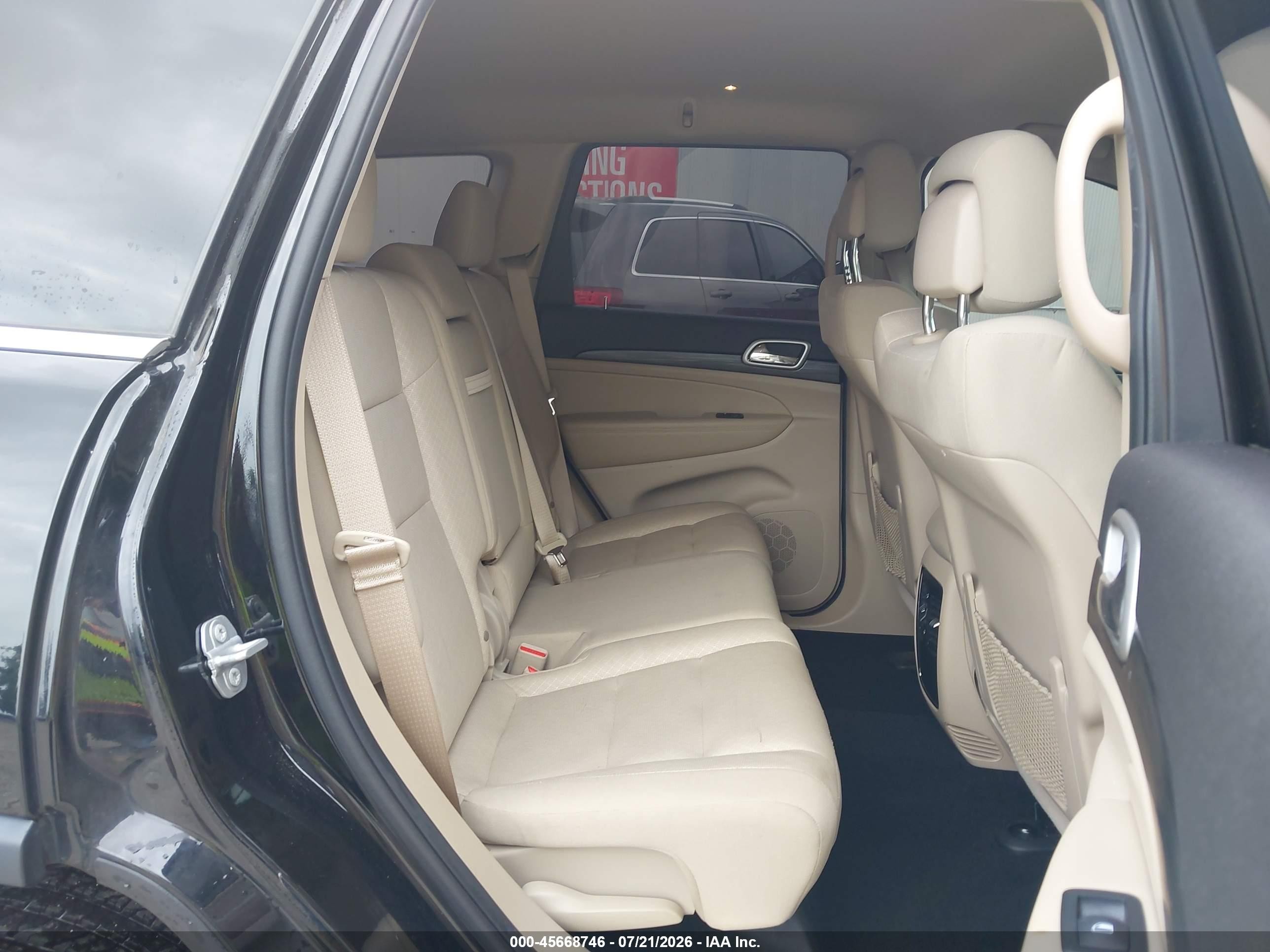 2020 Jeep Grand Cherokee Laredo E 4x4 Black vin: 1C4RJFAG8LC193861