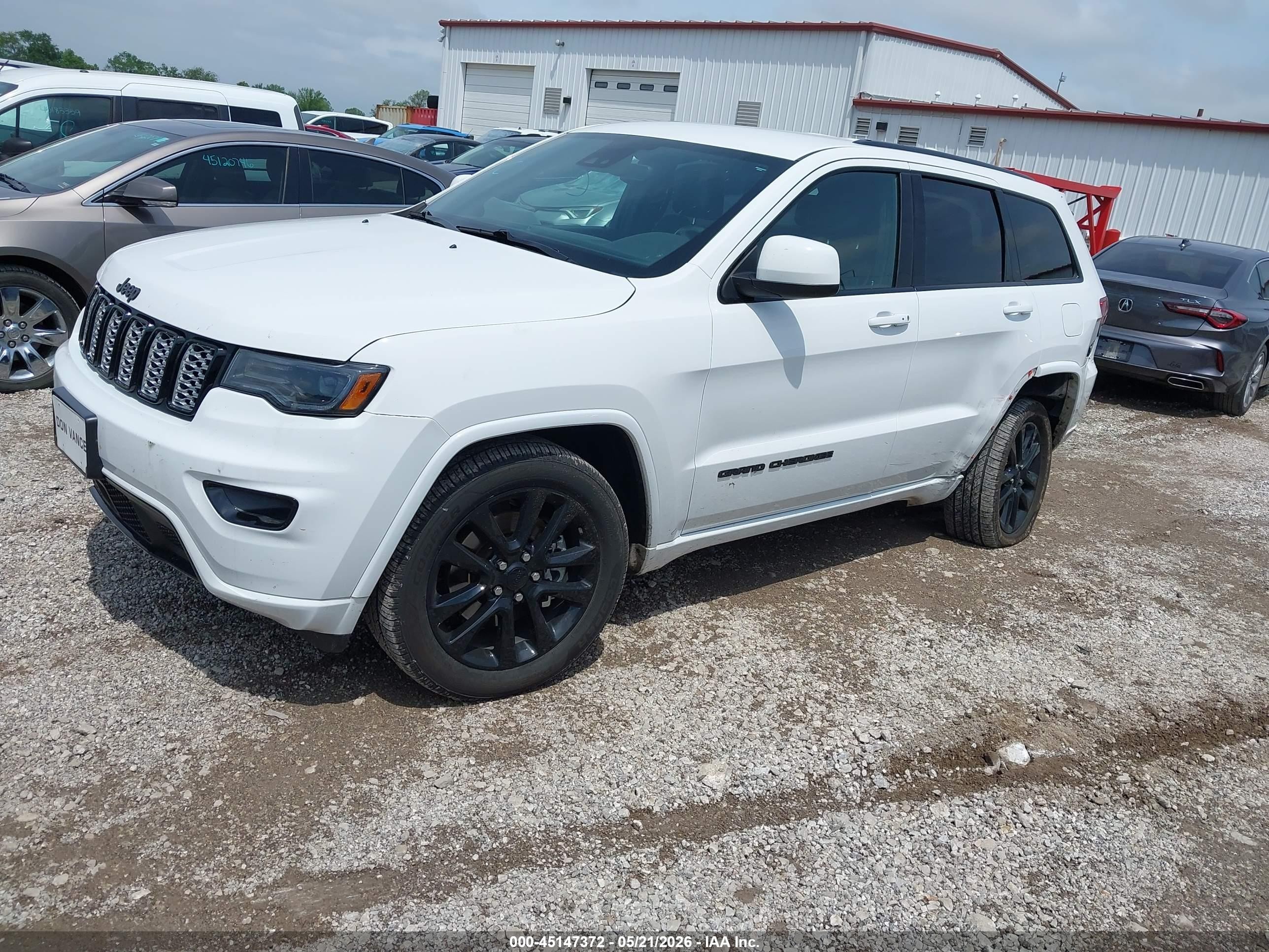 2021 Jeep Grand Cherokee Laredo X 4x4 White vin: 1C4RJFAG8MC549548