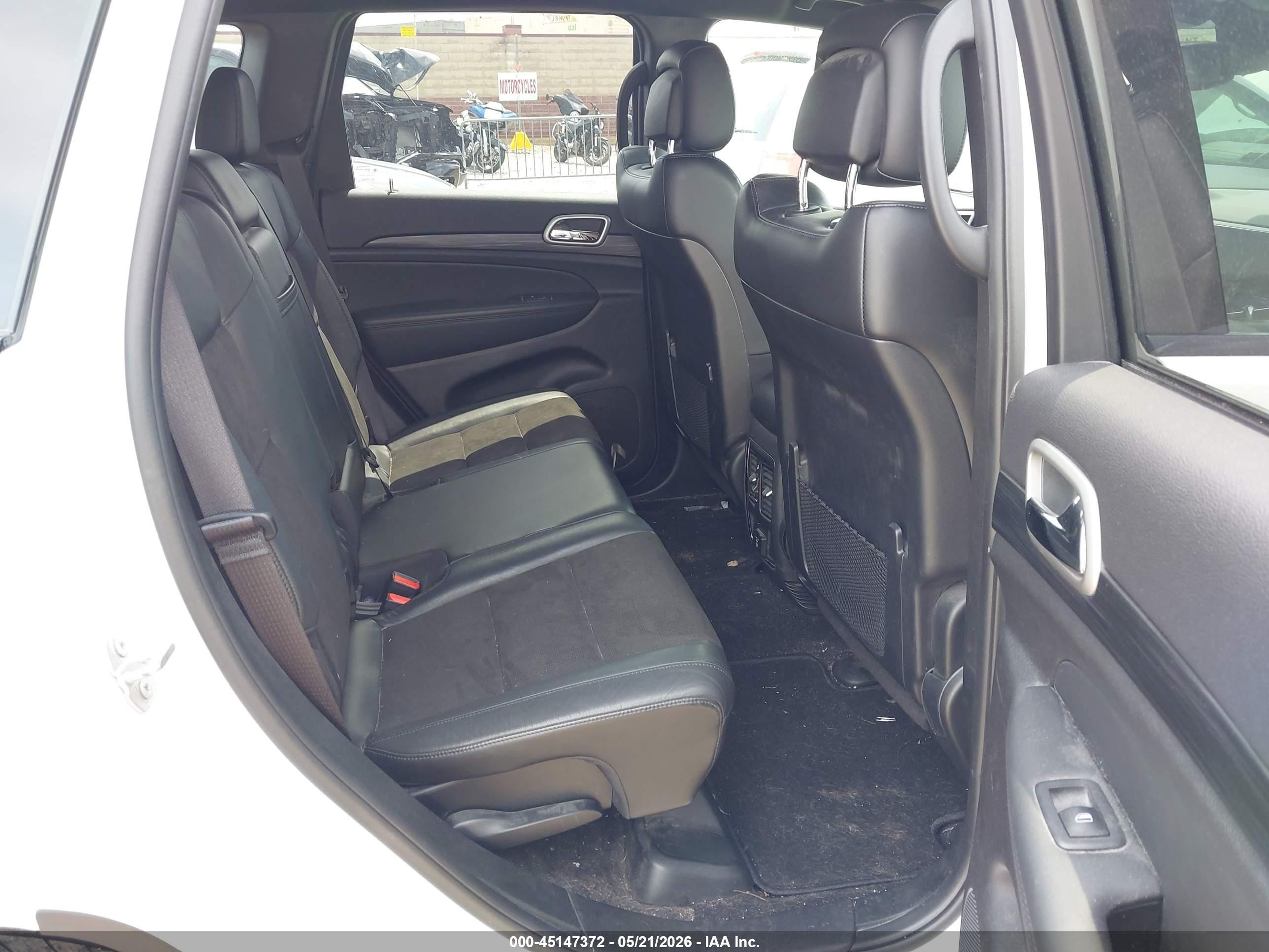 2021 Jeep Grand Cherokee Laredo X 4x4 White vin: 1C4RJFAG8MC549548