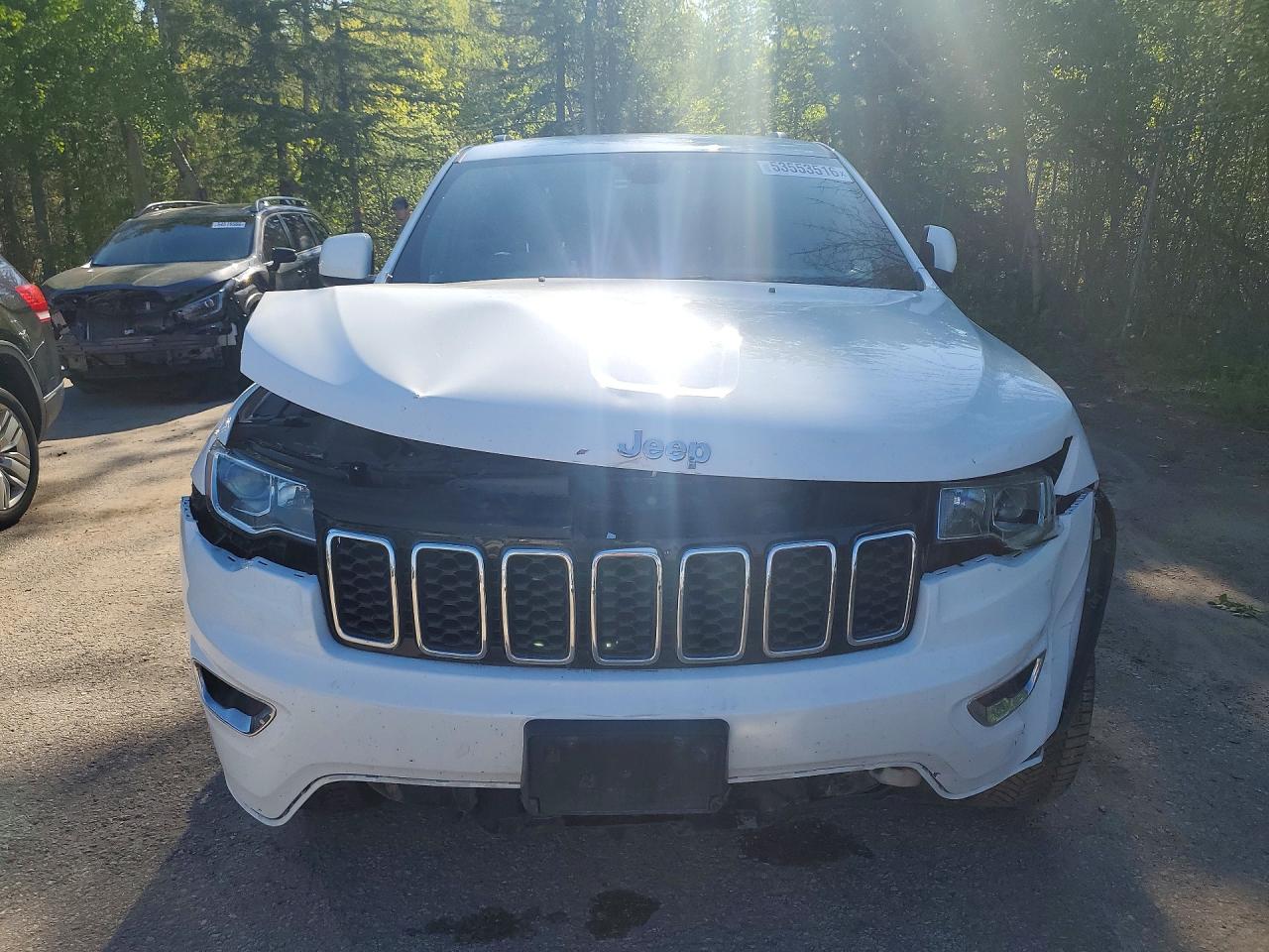 2021 Jeep Grand Cherokee Laredo Белый vin: 1C4RJFAG8MC718726