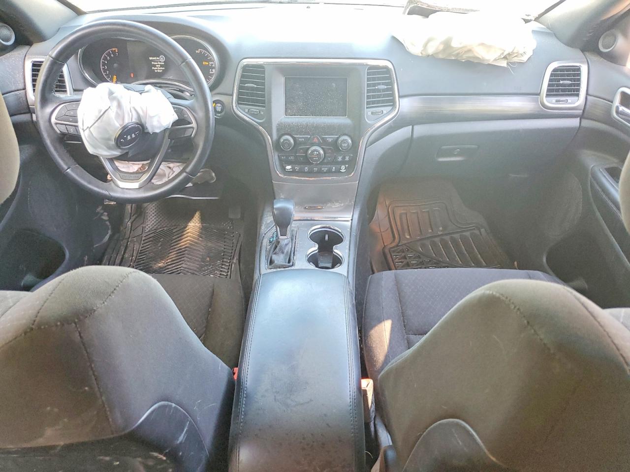 2021 Jeep Grand Cherokee Laredo Белый vin: 1C4RJFAG8MC718726