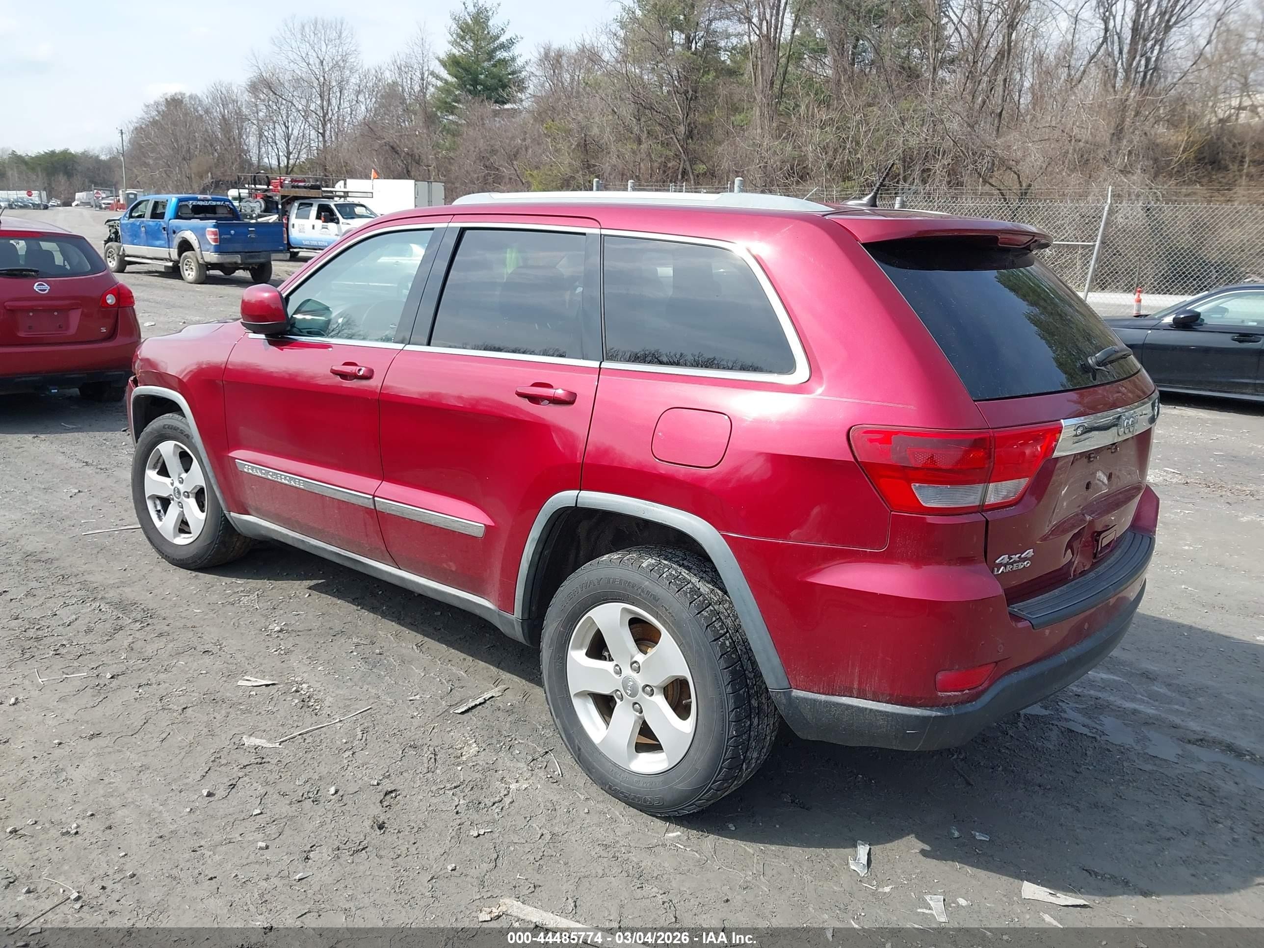 2012 Jeep Grand Cherokee Laredo Burgundy vin: 1C4RJFAG9CC115556