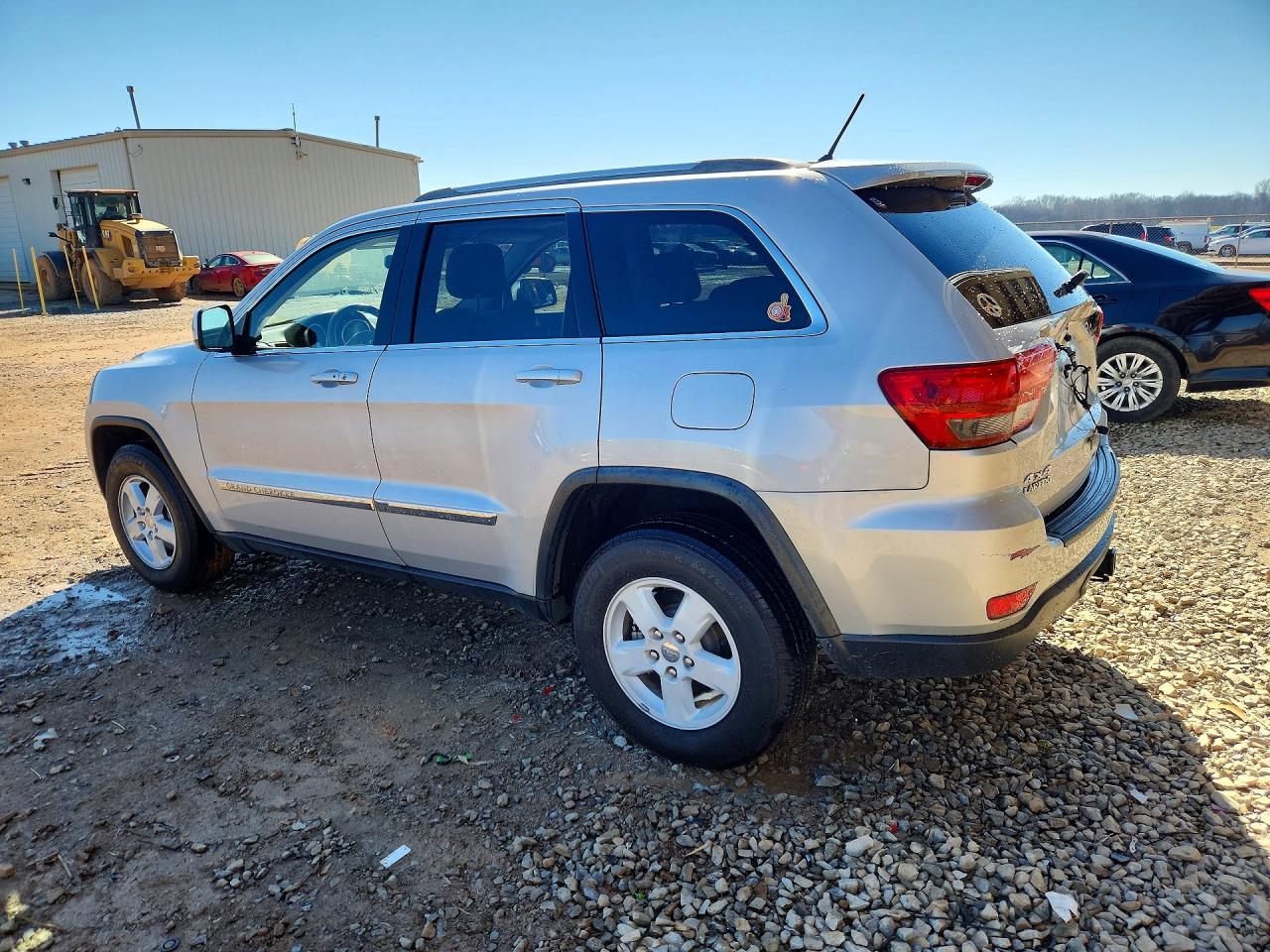 2012 Jeep Grand Cherokee Laredo Silver vin: 1C4RJFAG9CC141512