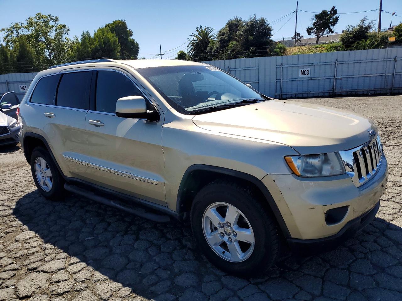 2012 Jeep Grand Cherokee Laredo Tan vin: 1C4RJFAG9CC160254