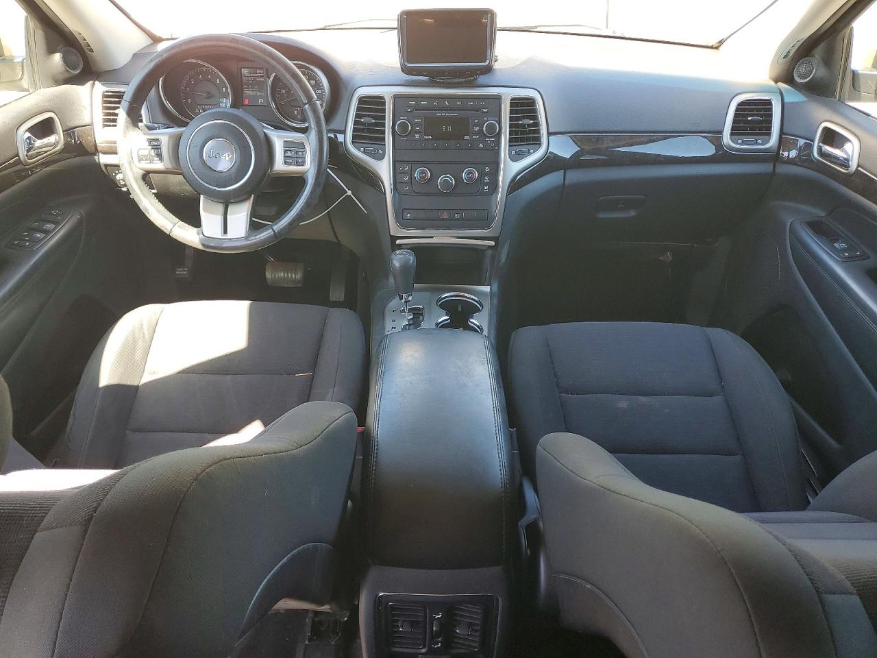 2012 Jeep Grand Cherokee Laredo Tan vin: 1C4RJFAG9CC160254