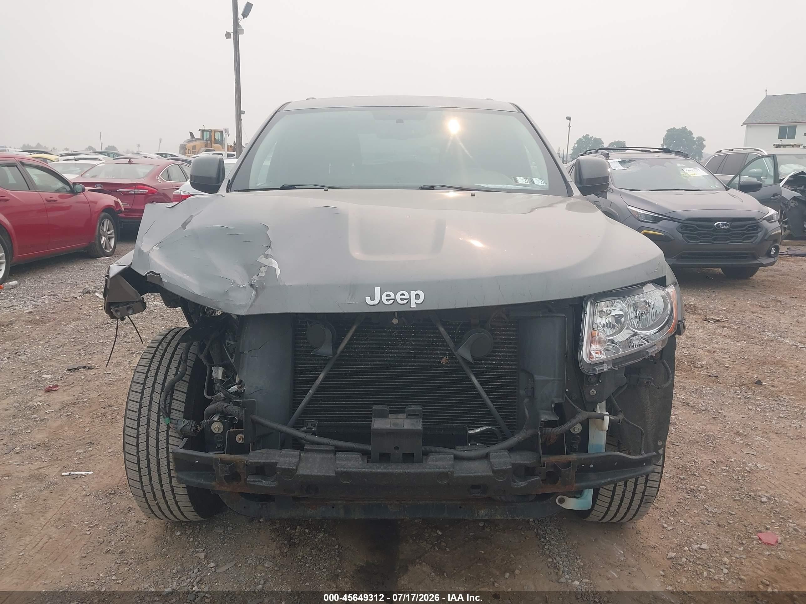 2012 Jeep Grand Cherokee Laredo Серый vin: 1C4RJFAG9CC175711