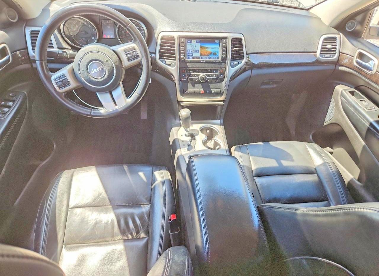 2012 Jeep Grand Cherokee Laredo White vin: 1C4RJFAG9CC179791