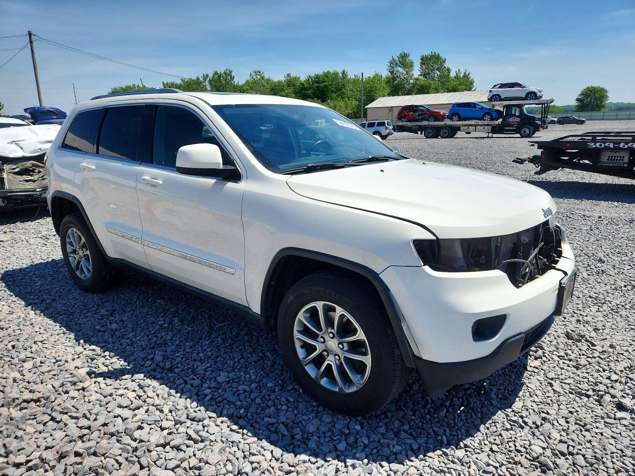 2012 Jeep Grand Cherokee Laredo White vin: 1C4RJFAG9CC179791