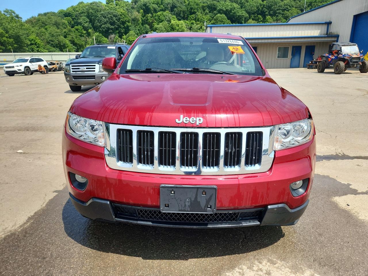 2012 Jeep Grand Cherokee Laredo Red vin: 1C4RJFAG9CC182027