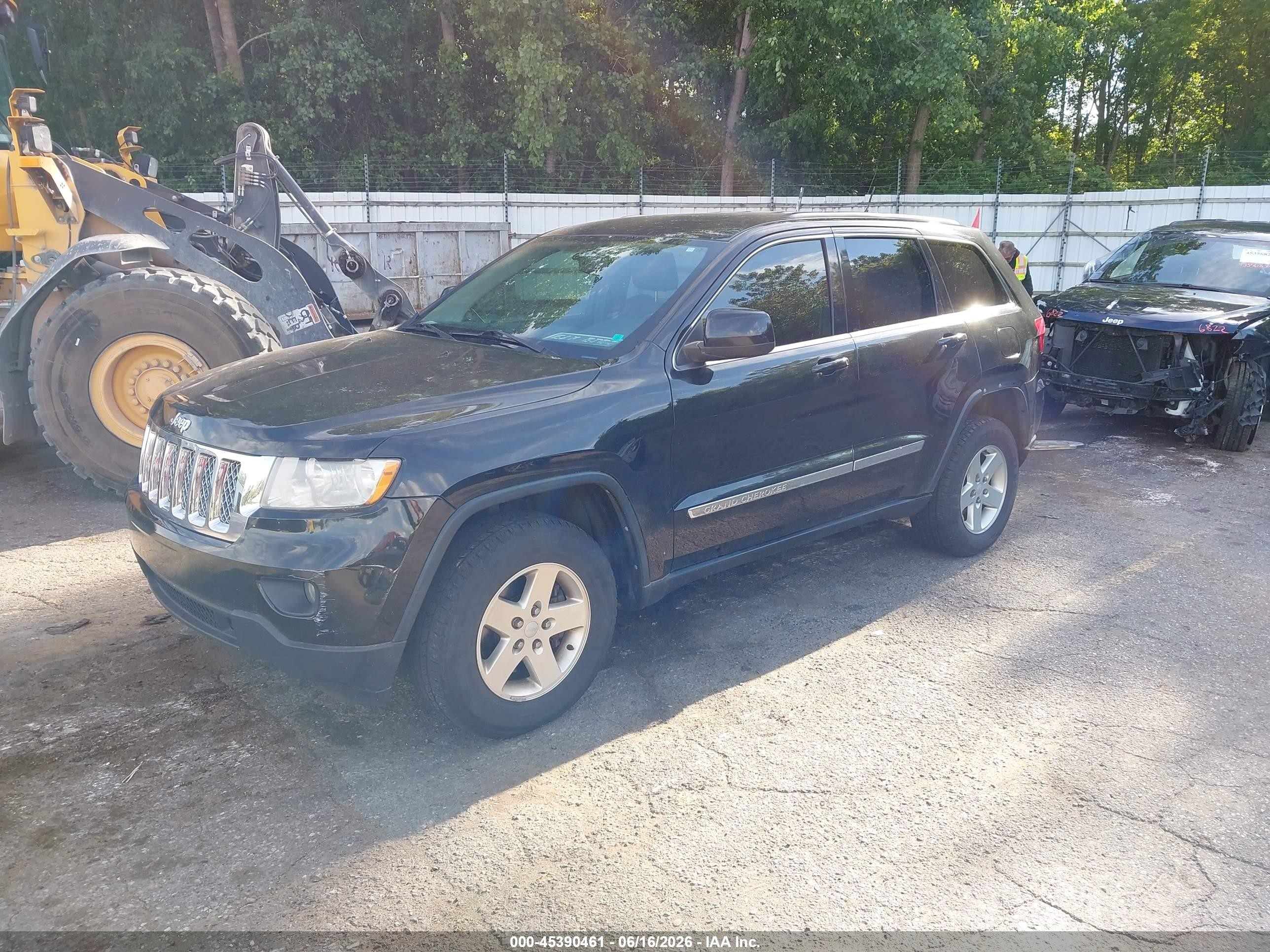2012 Jeep Grand Cherokee Laredo Black vin: 1C4RJFAG9CC255705