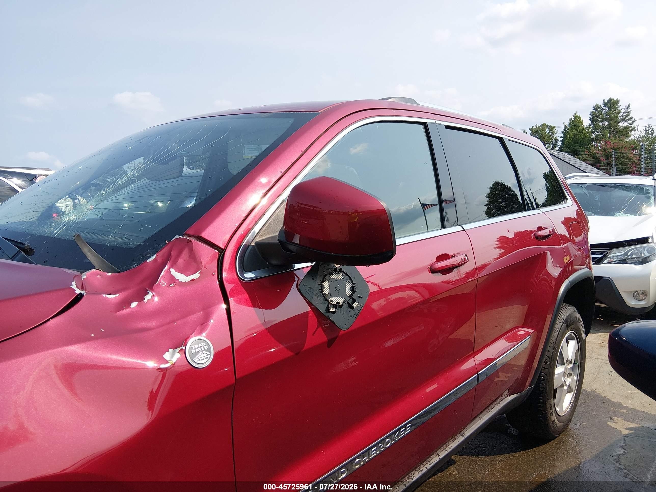 2012 Jeep Grand Cherokee Laredo Red vin: 1C4RJFAG9CC263156