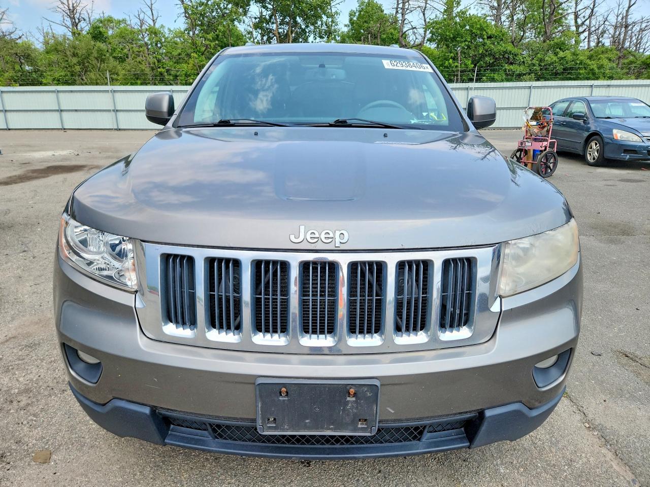 2012 Jeep Grand Cherokee Laredo Gray vin: 1C4RJFAG9CC281379